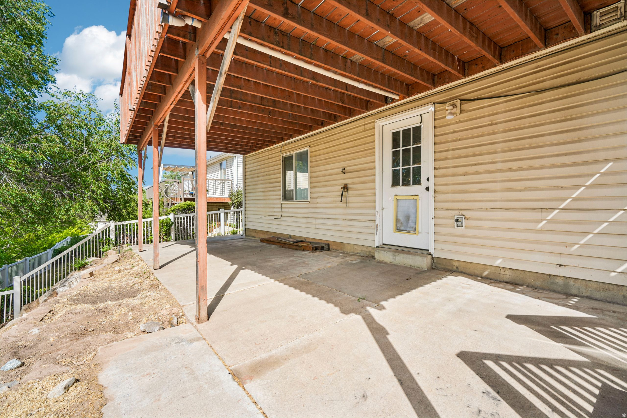 main property photo 39