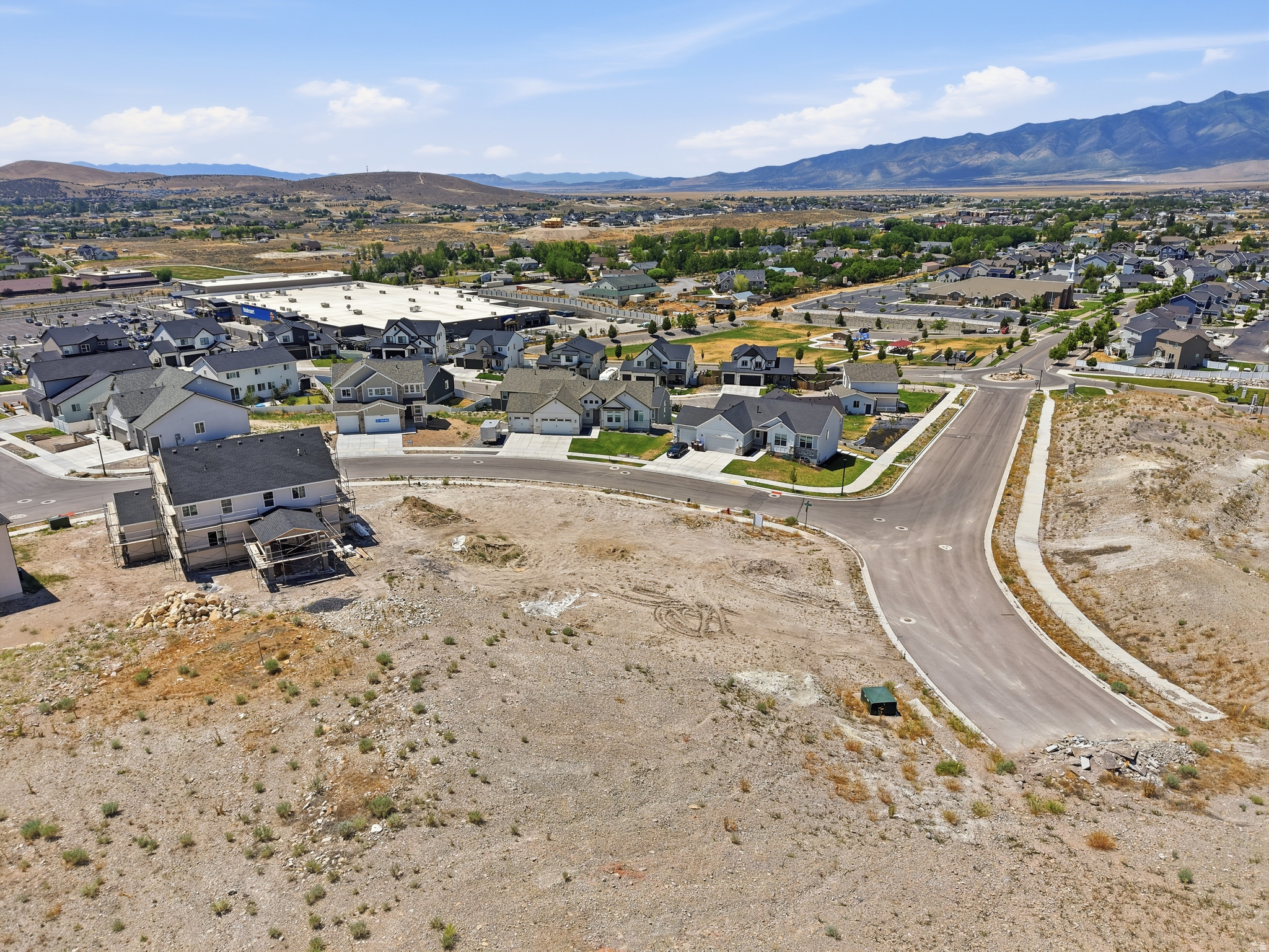 main property photo 4
