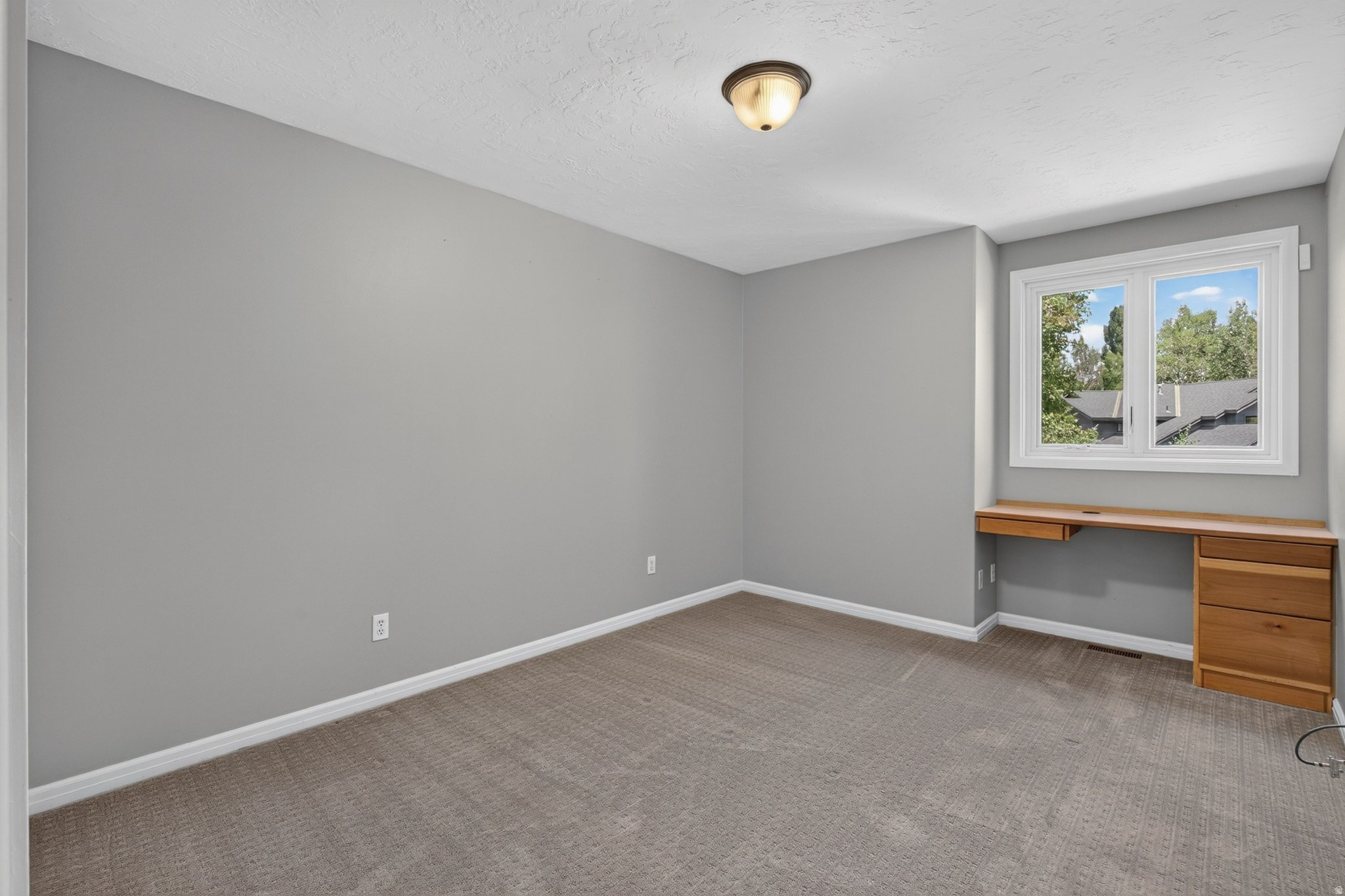 main property photo 66