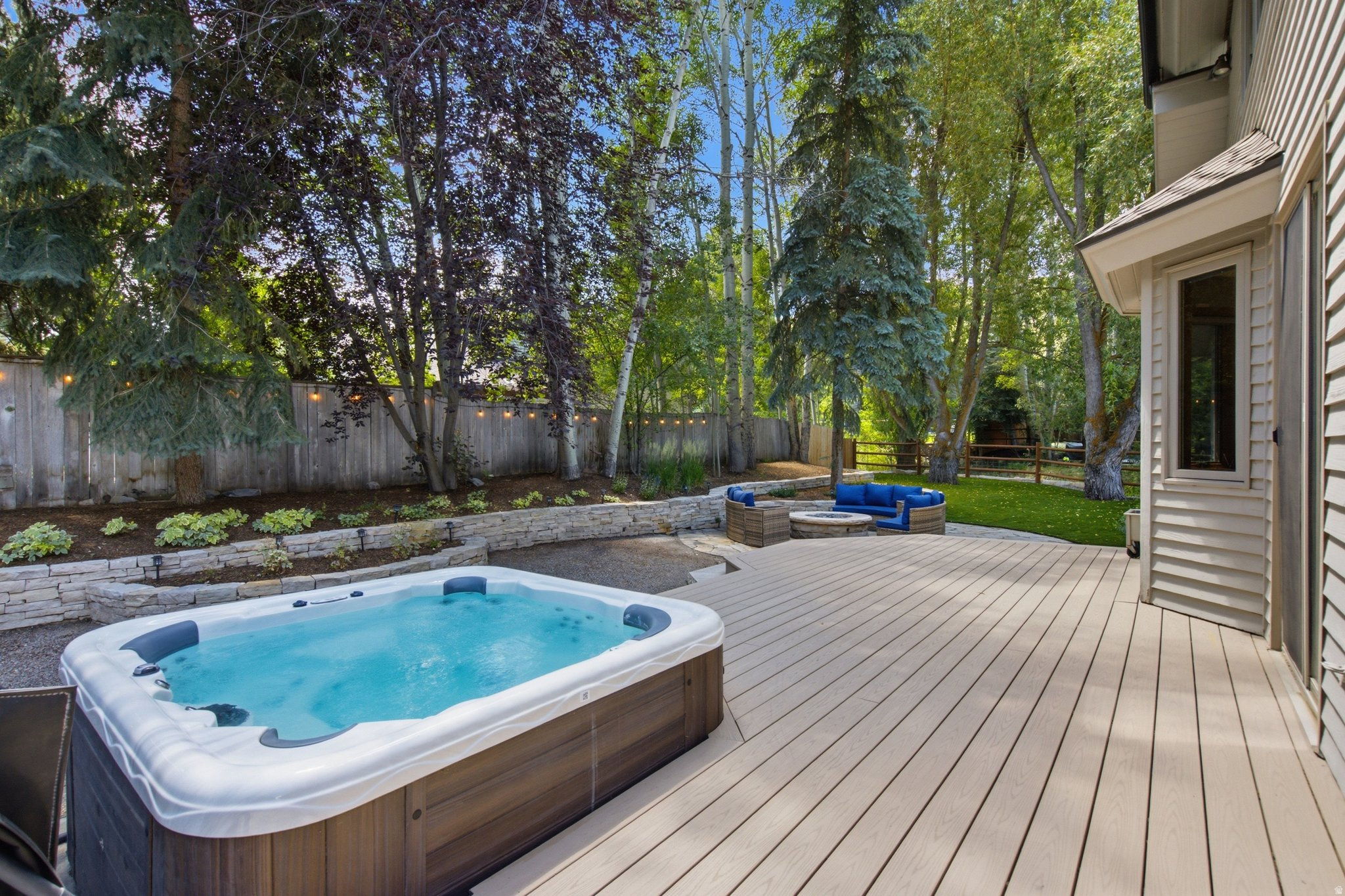 main property photo 80