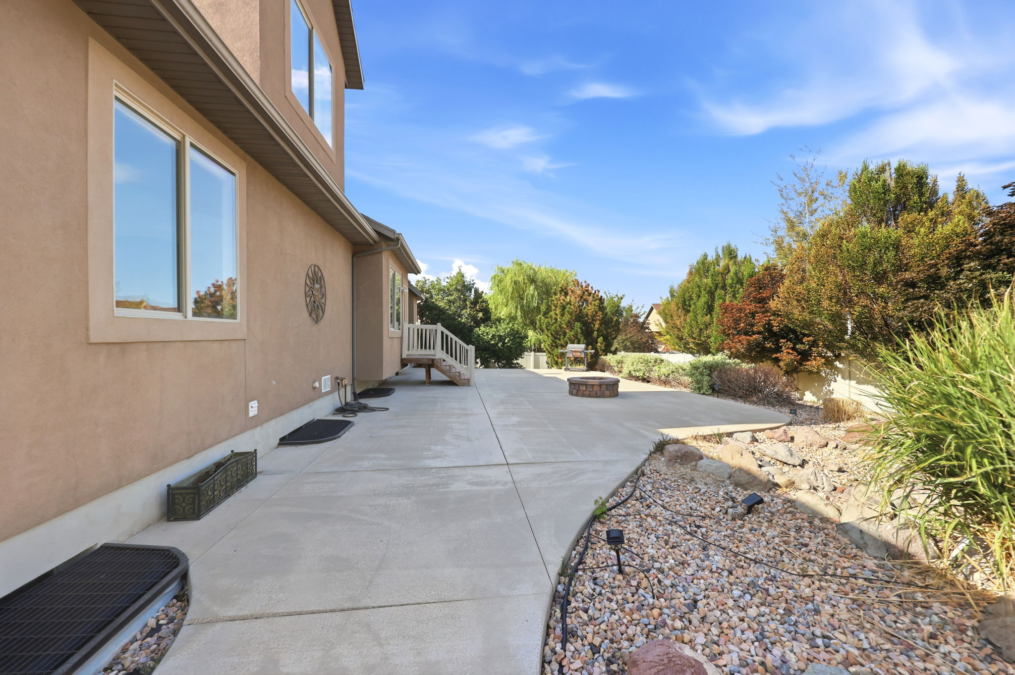 main property photo 38