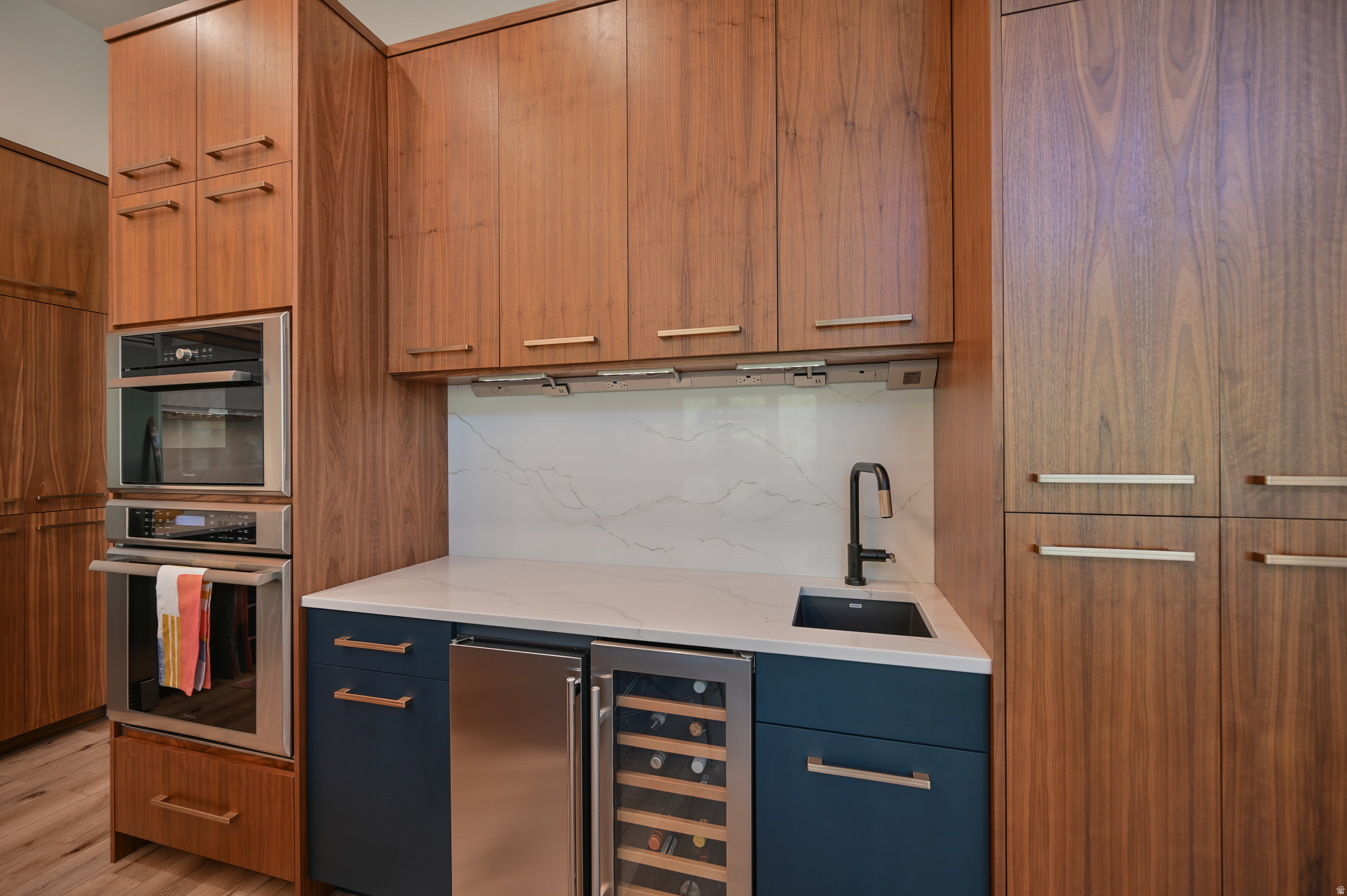 main property photo 78