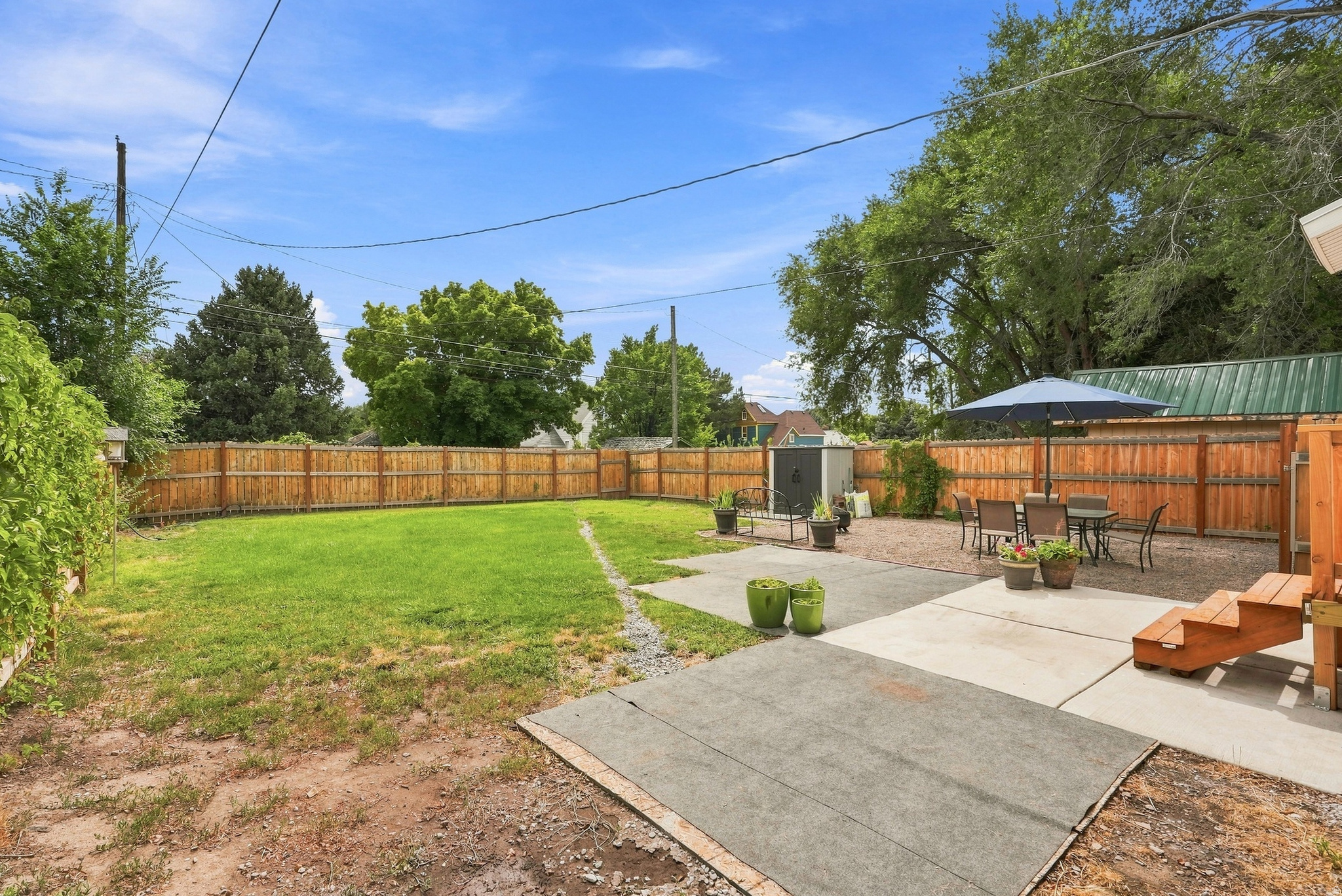 main property photo 17