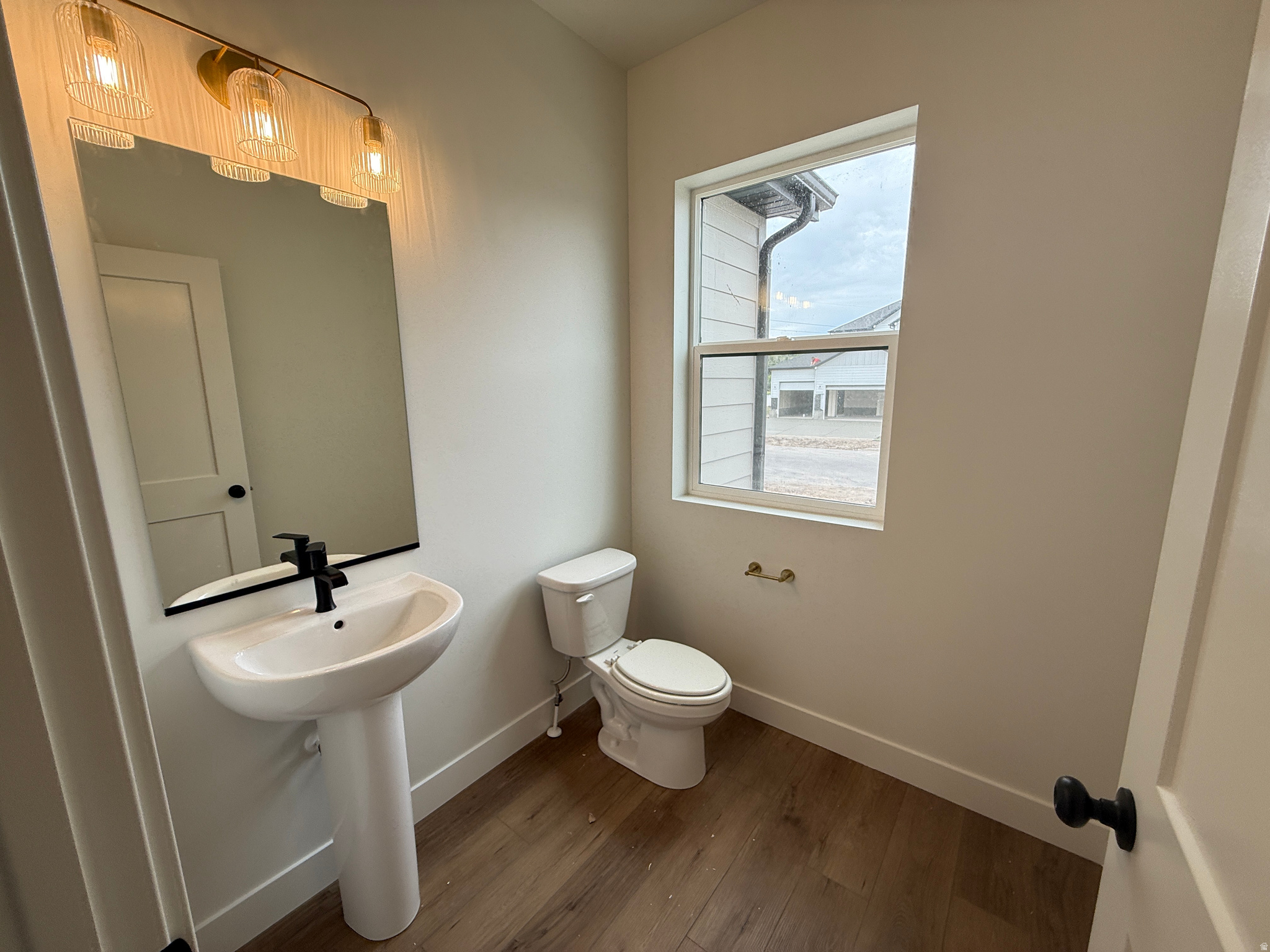 main property photo 20
