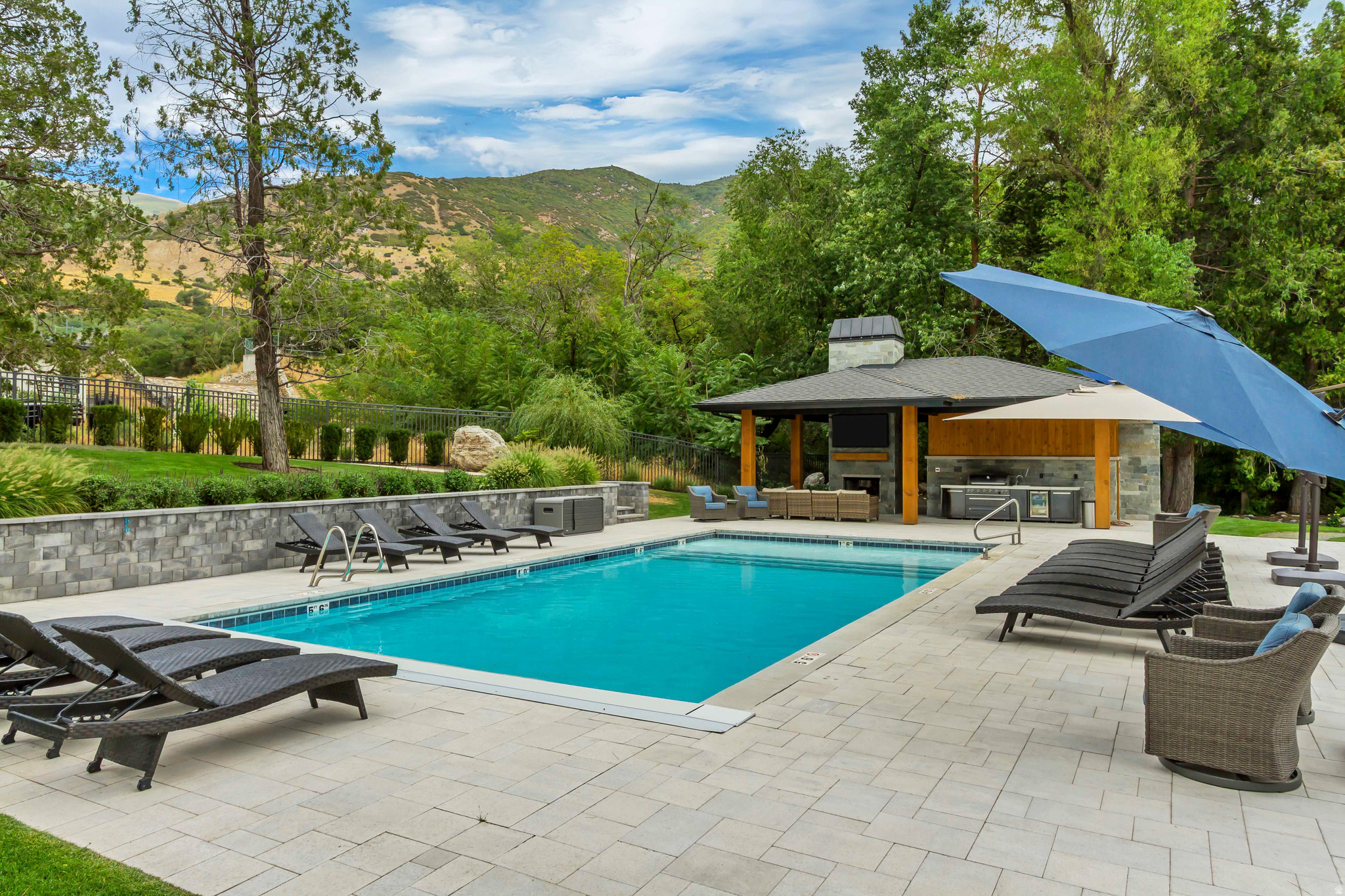 main property photo 104