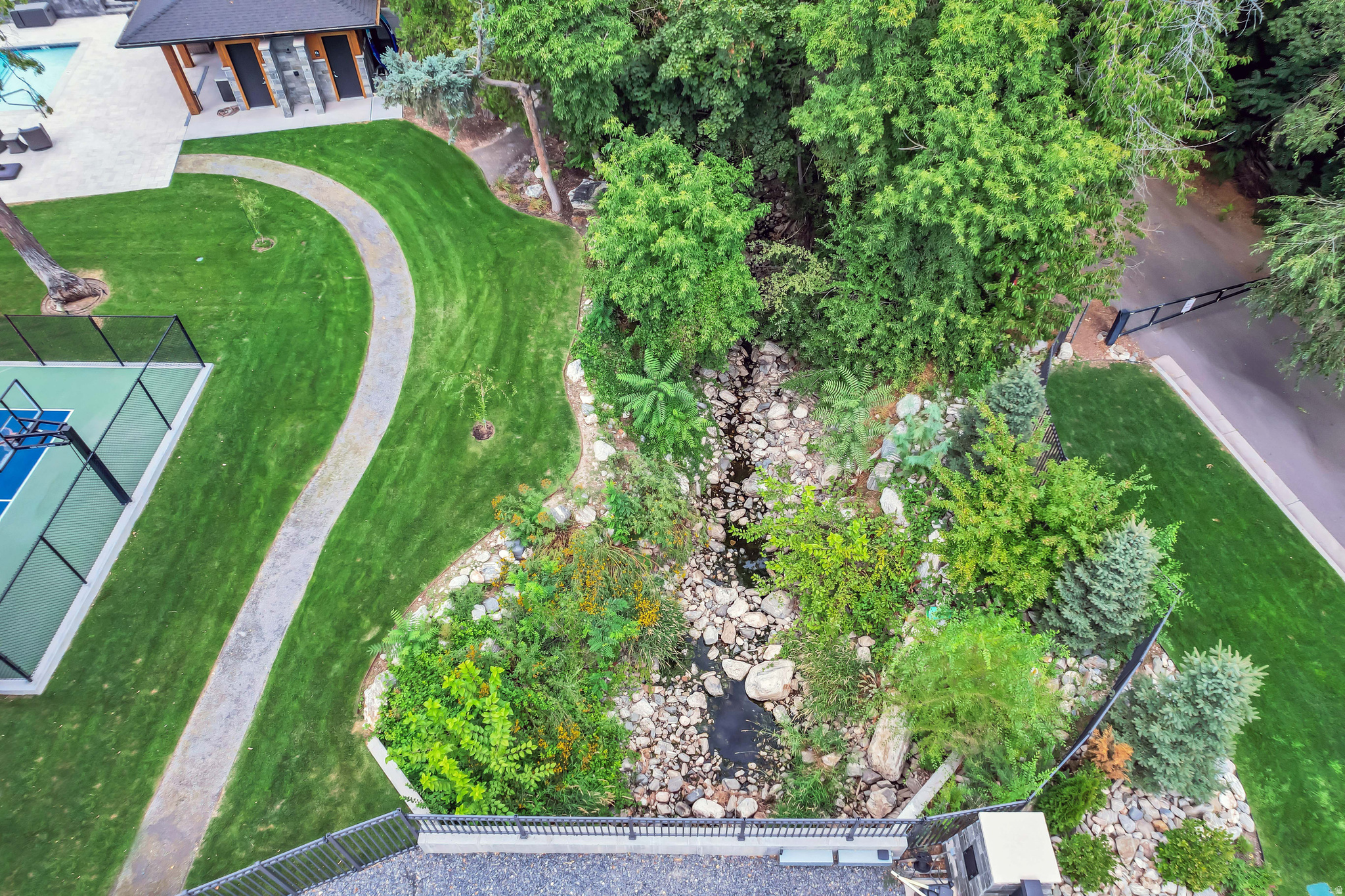 main property photo 84