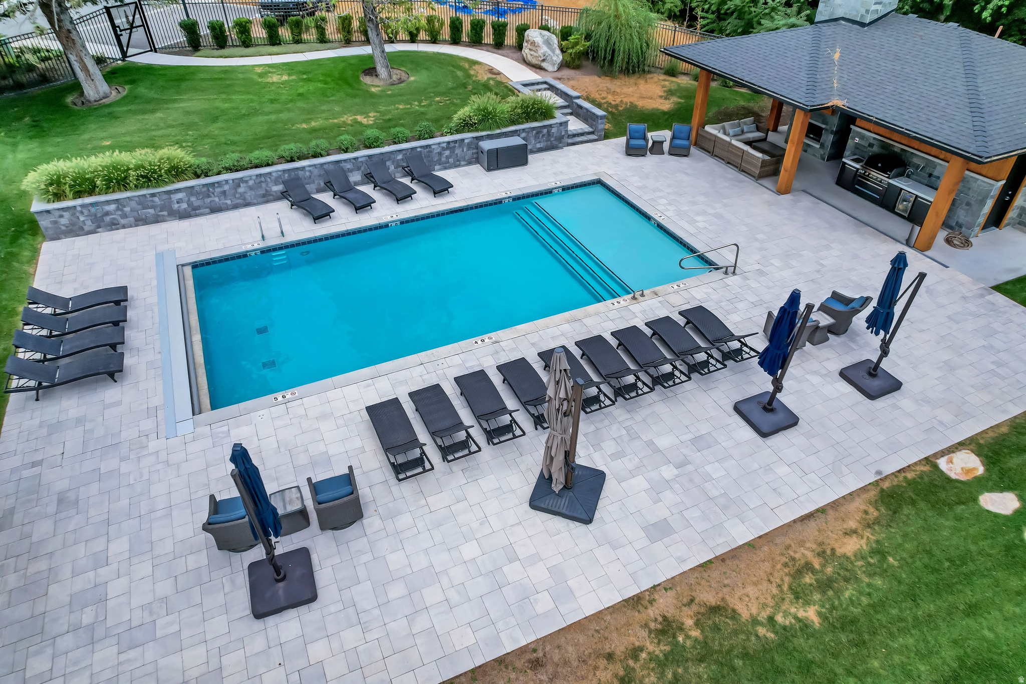 main property photo 86