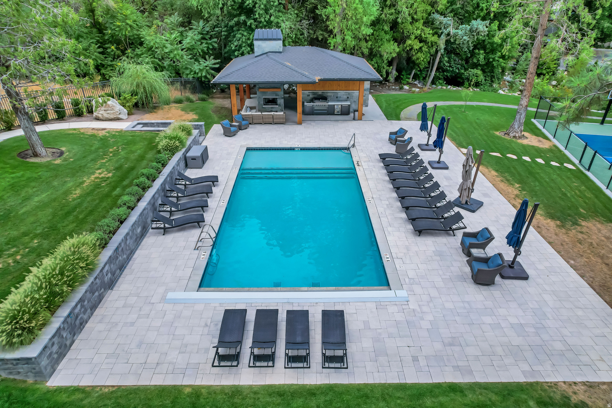 main property photo 92