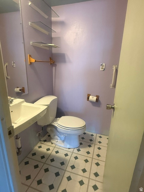 main property photo 9