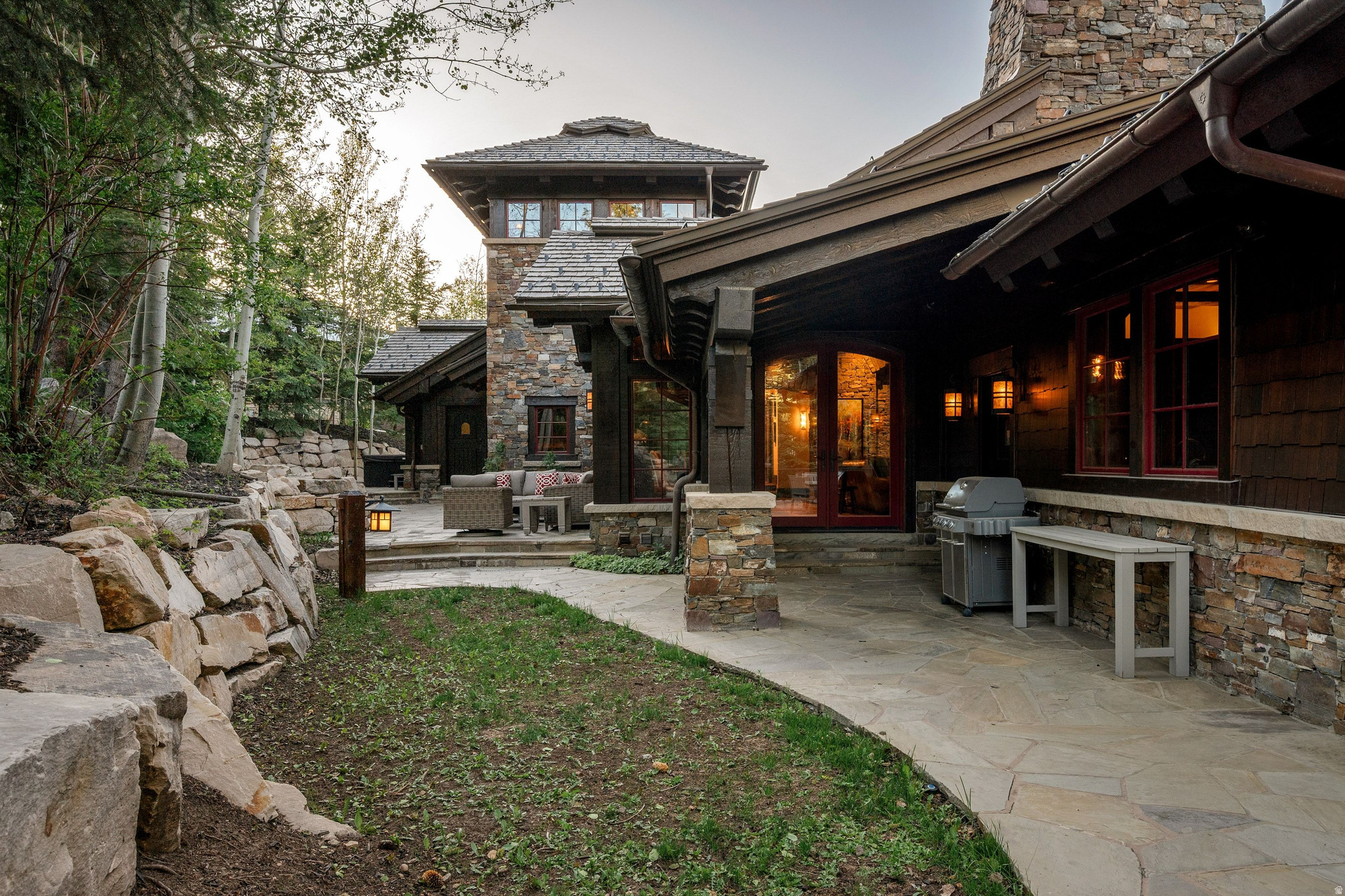 main property photo 49
