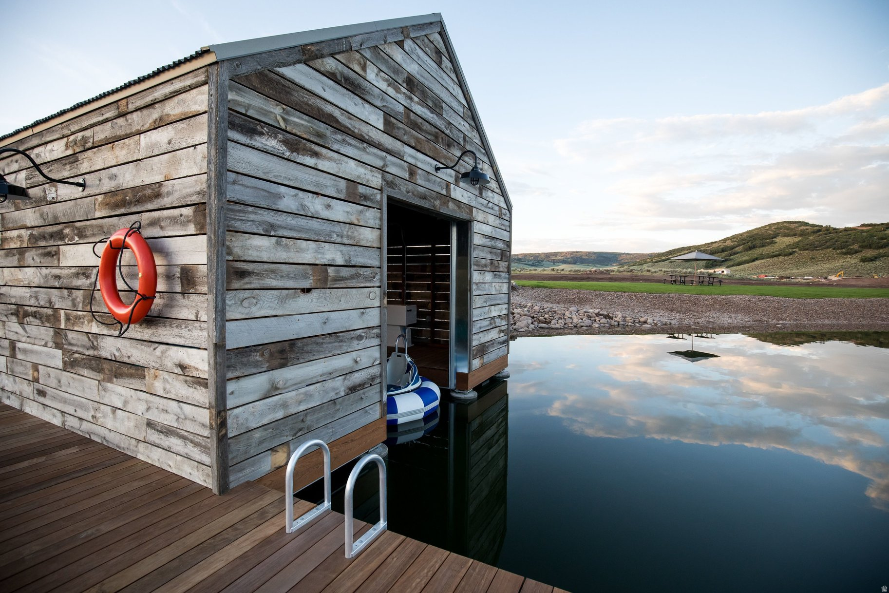 main property photo 54
