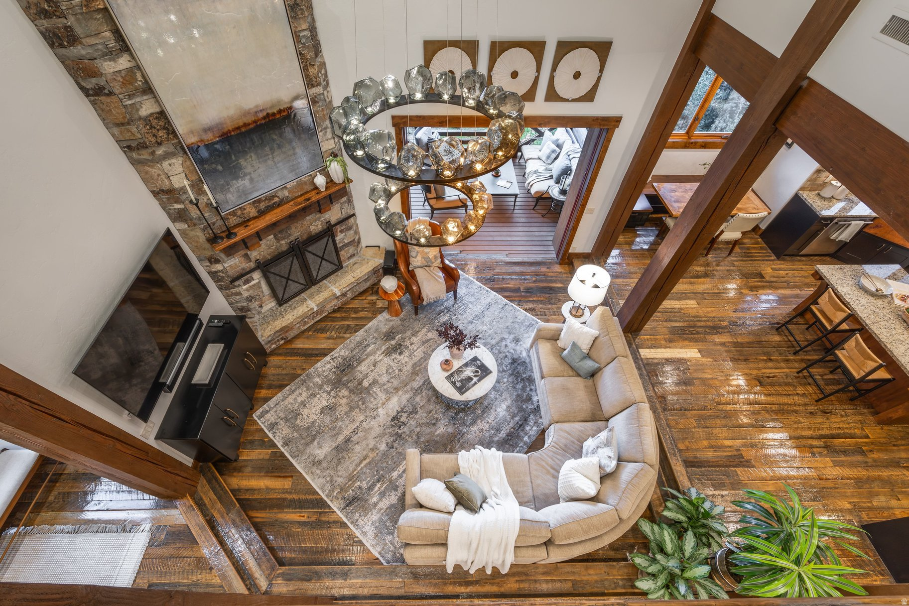 main property photo 47