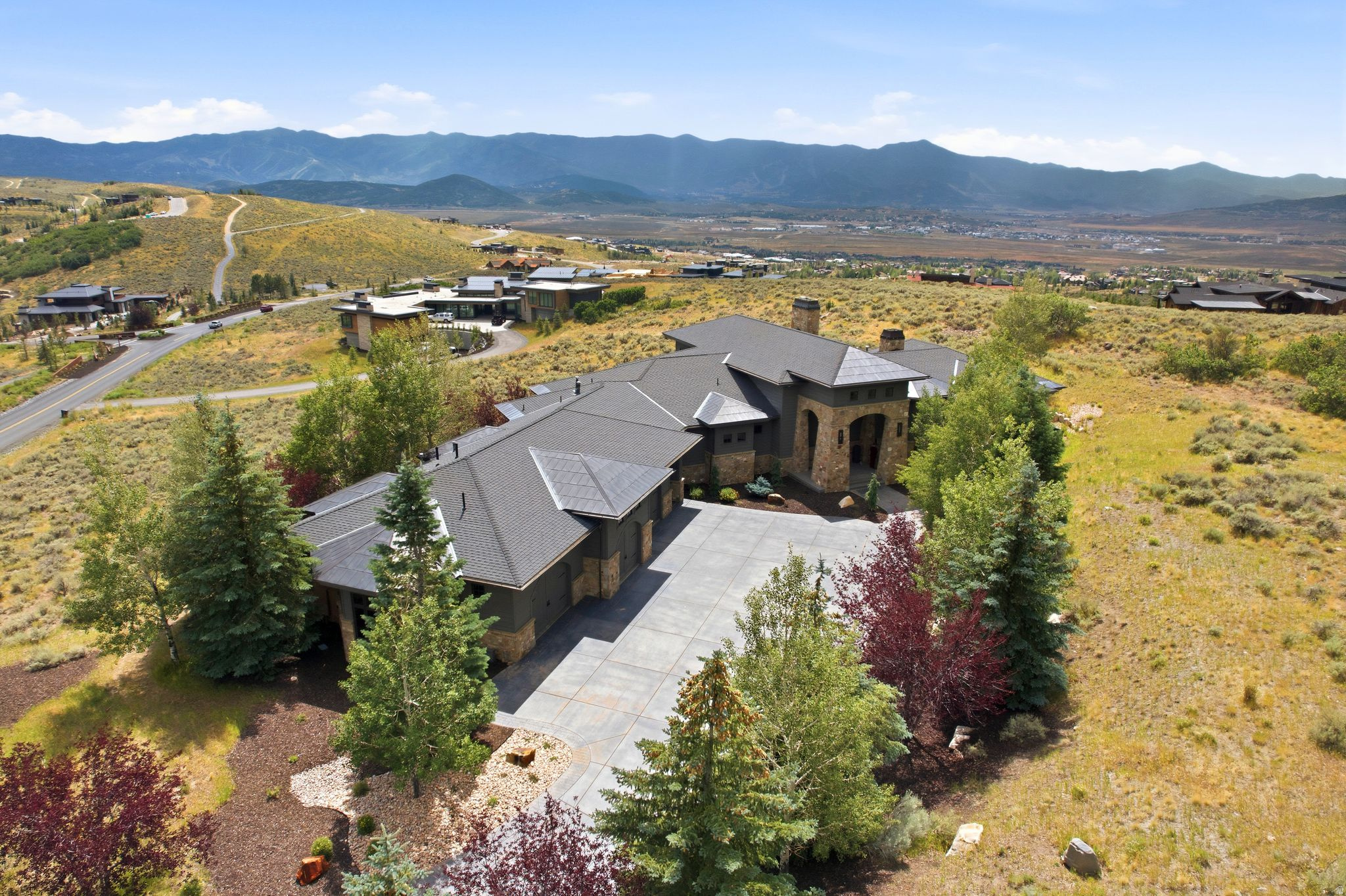 main property photo 114