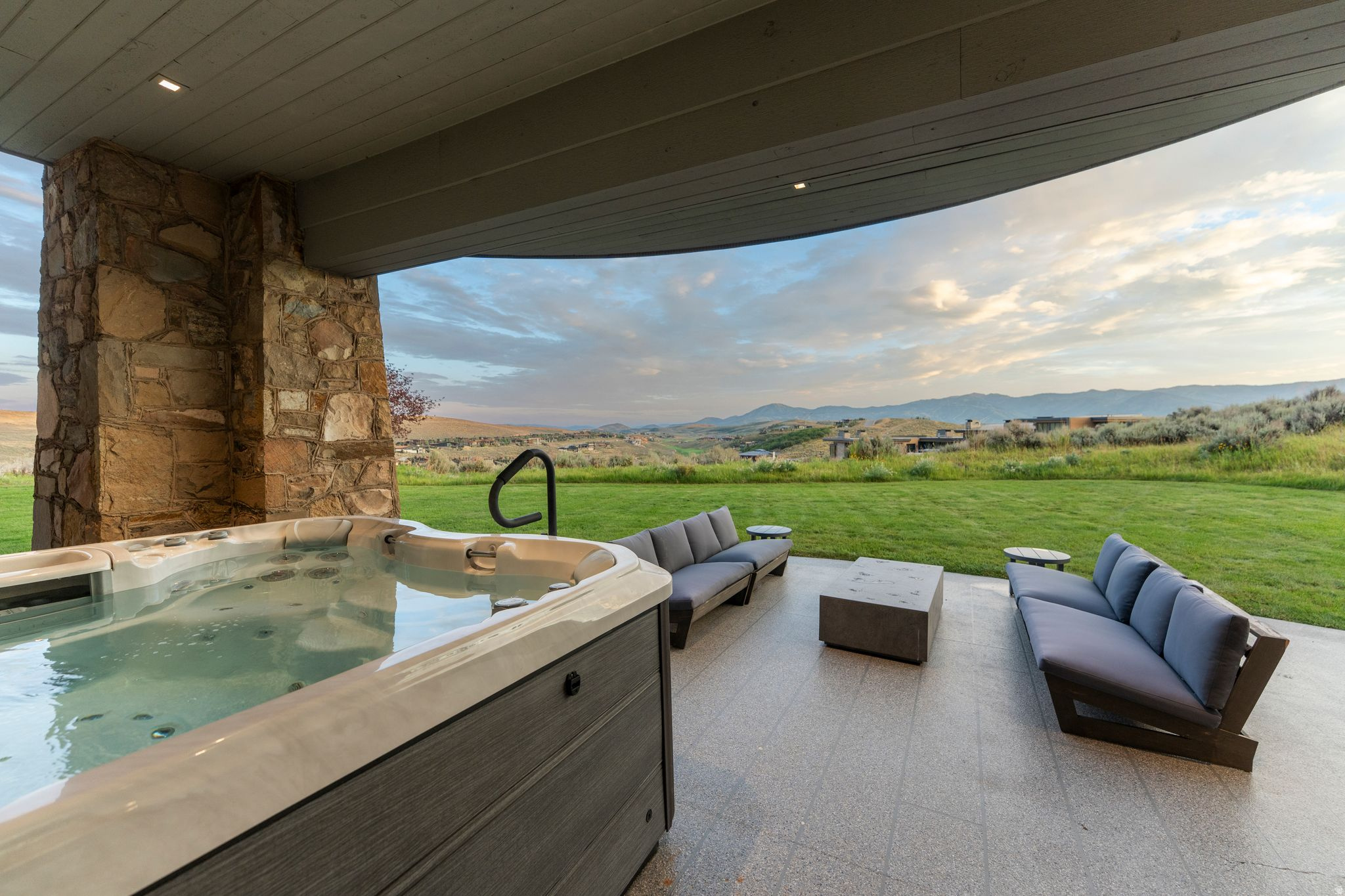 main property photo 121