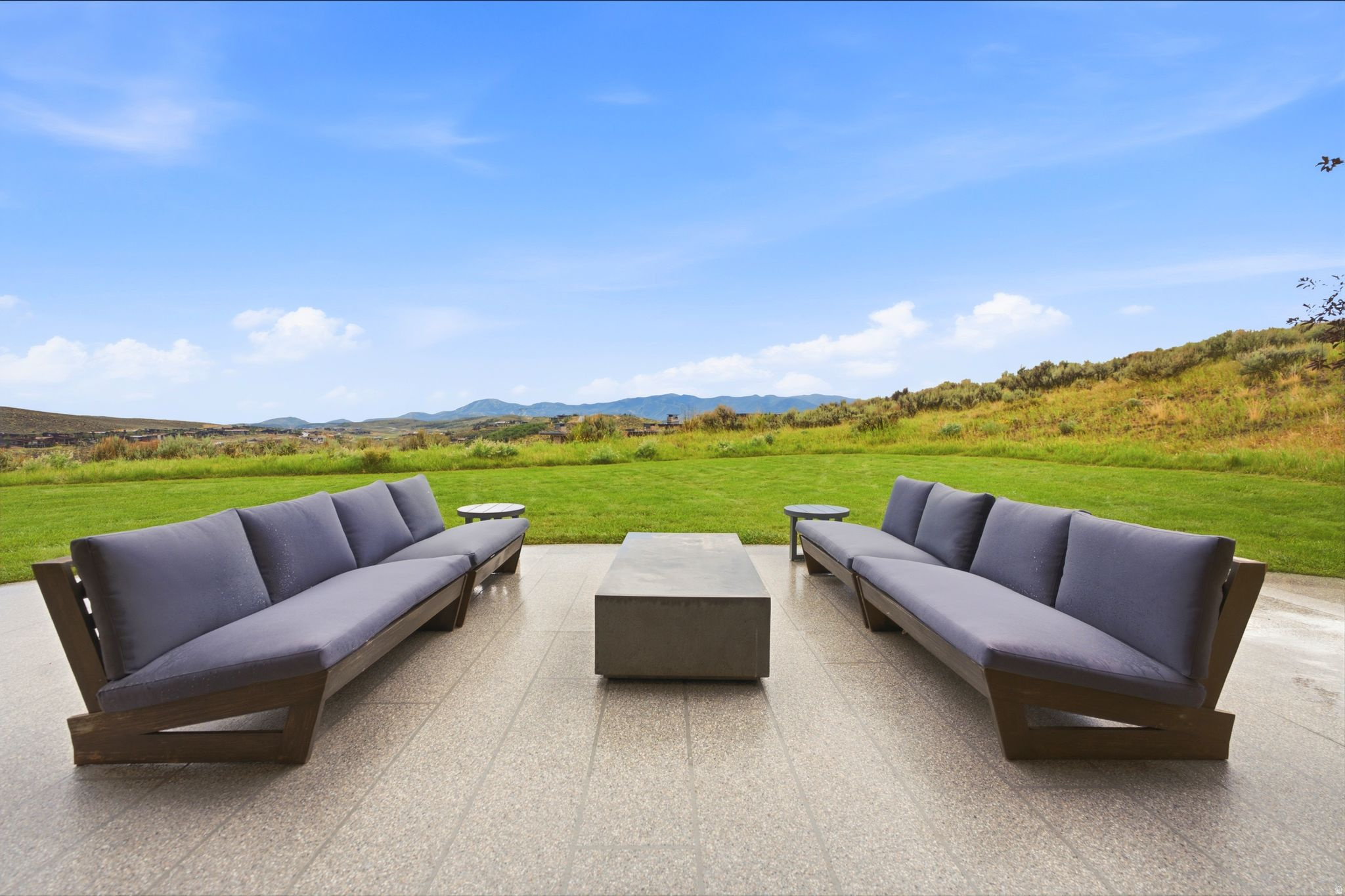 main property photo 125