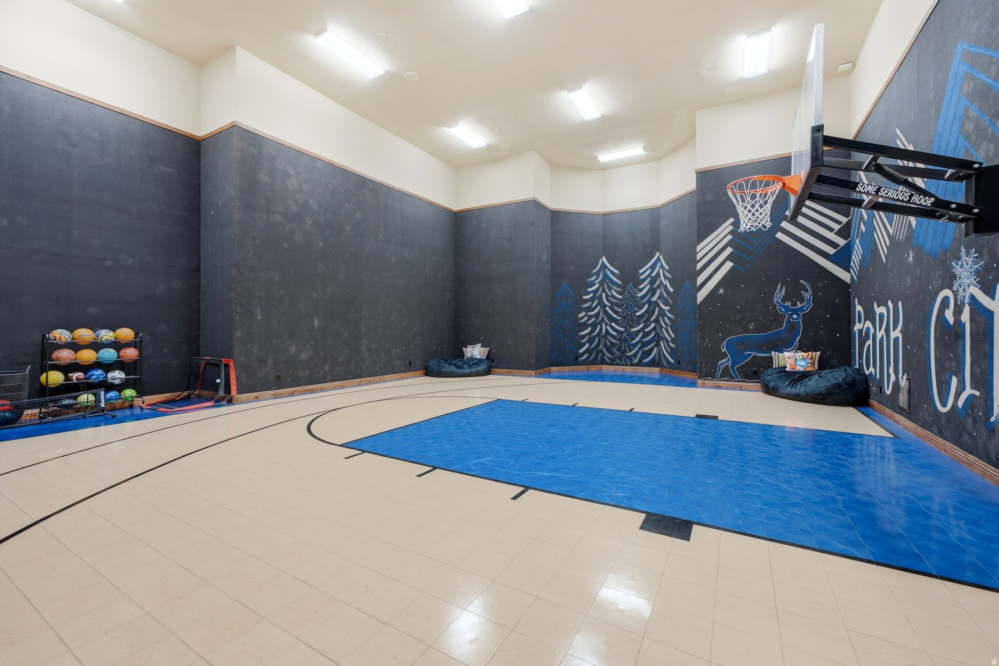 main property photo 48