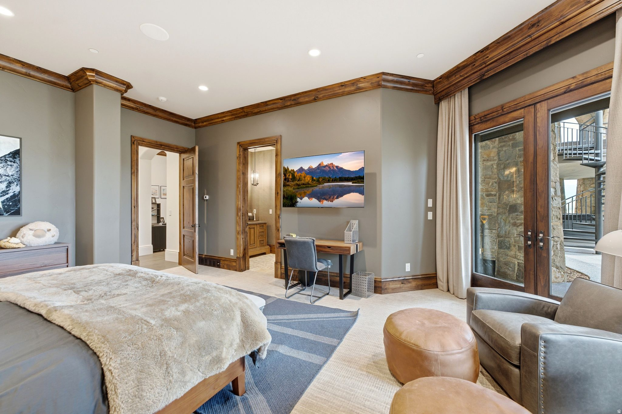 main property photo 66