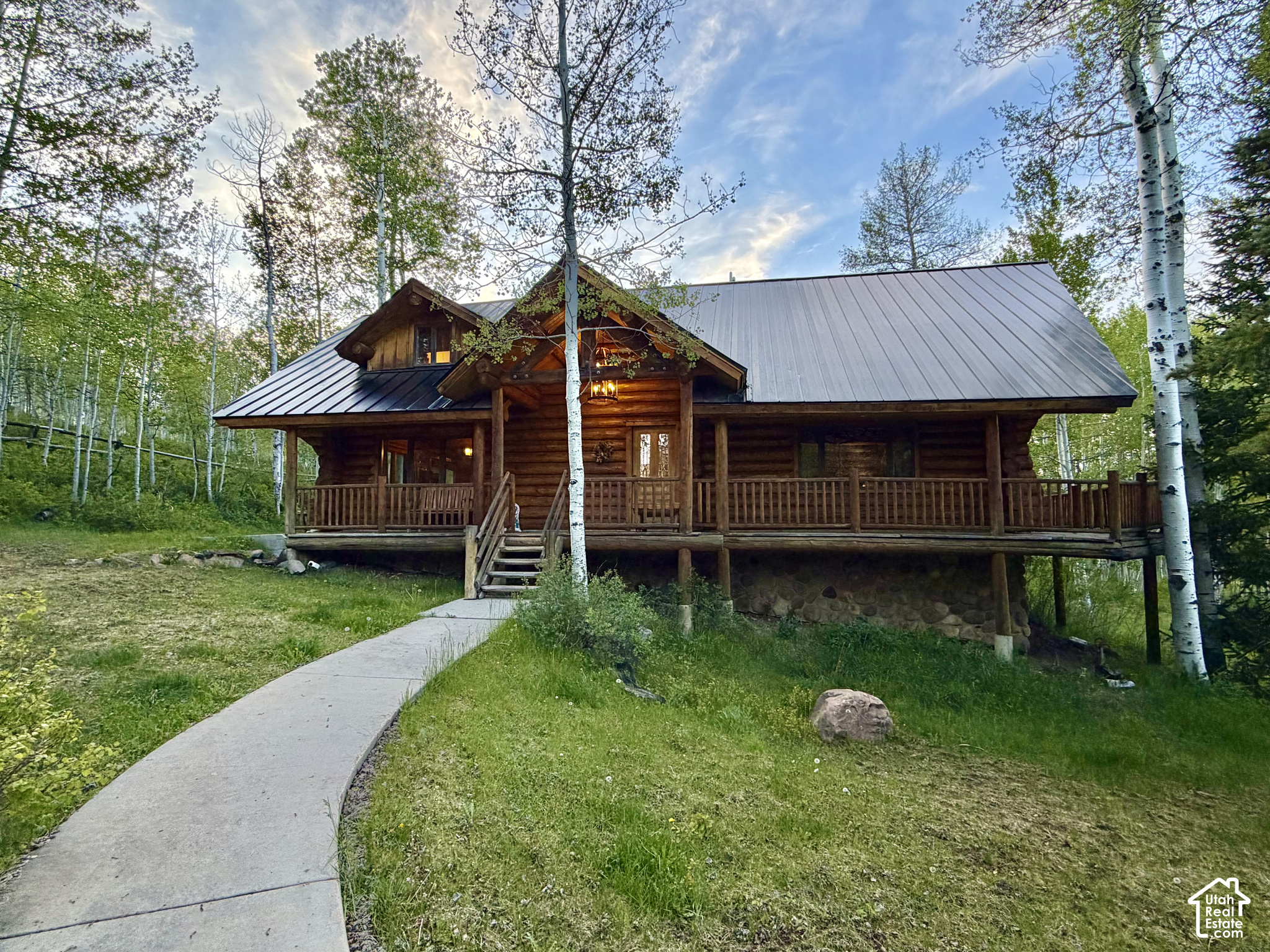 main property photo 23