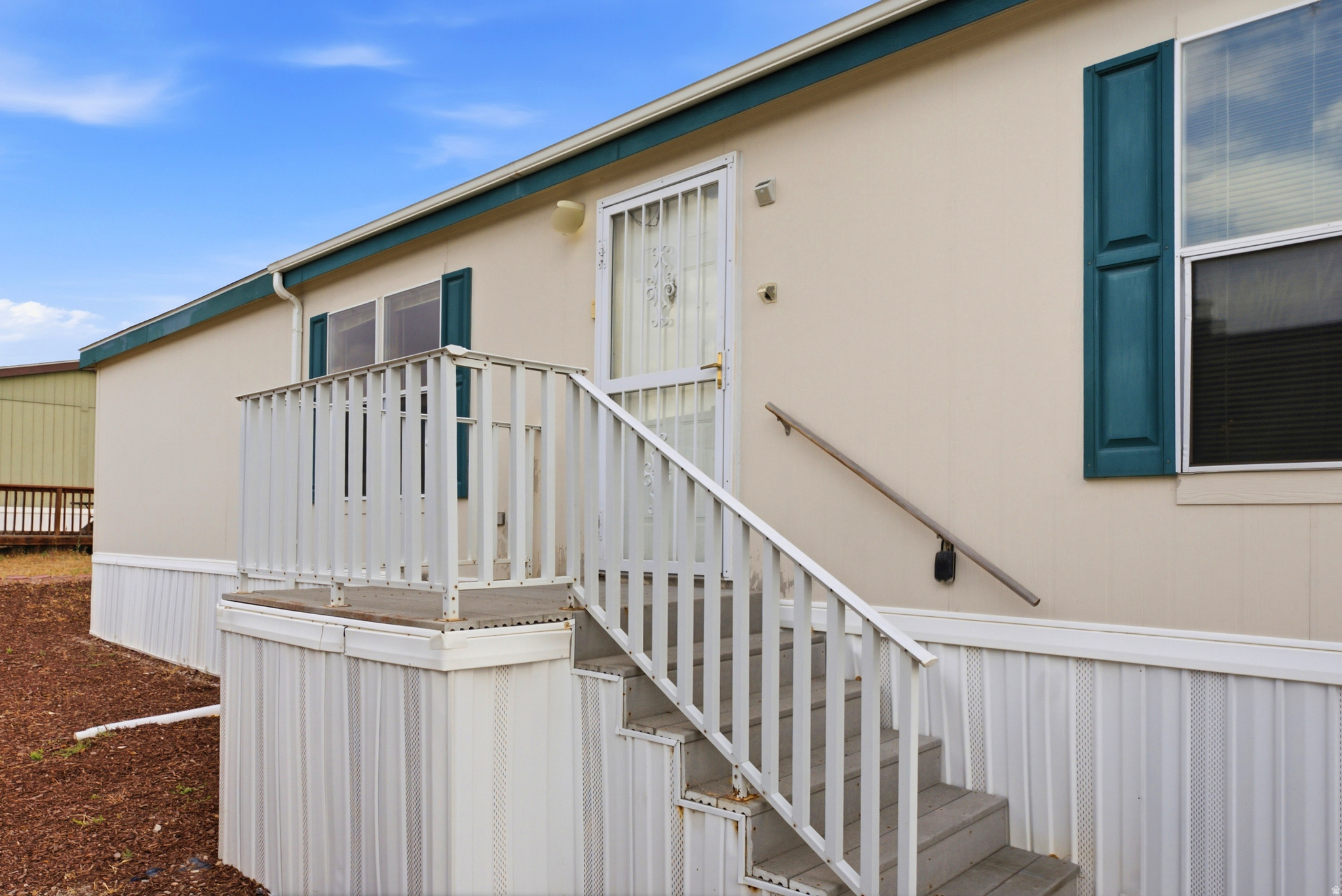 main property photo 20