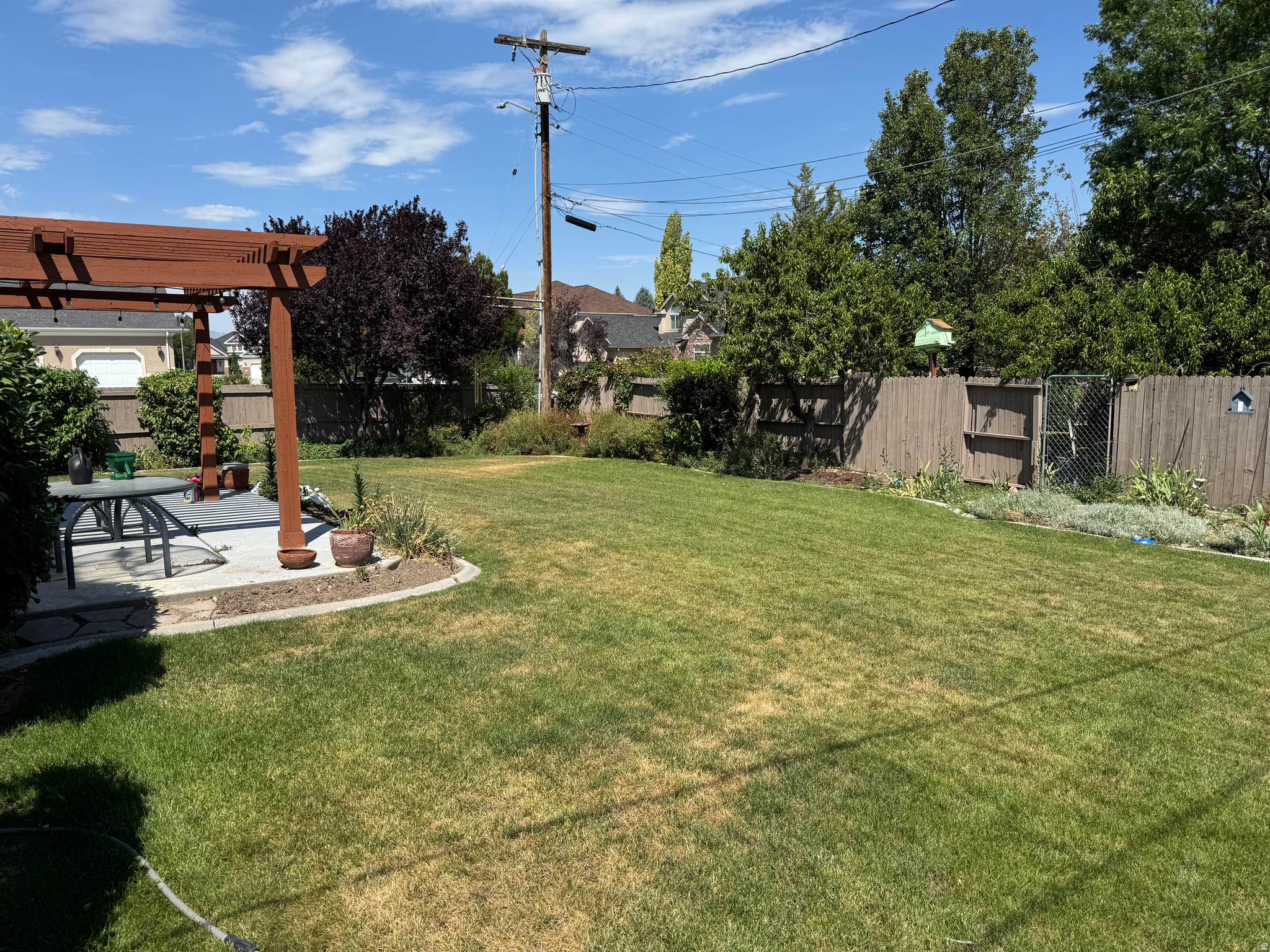 main property photo 20