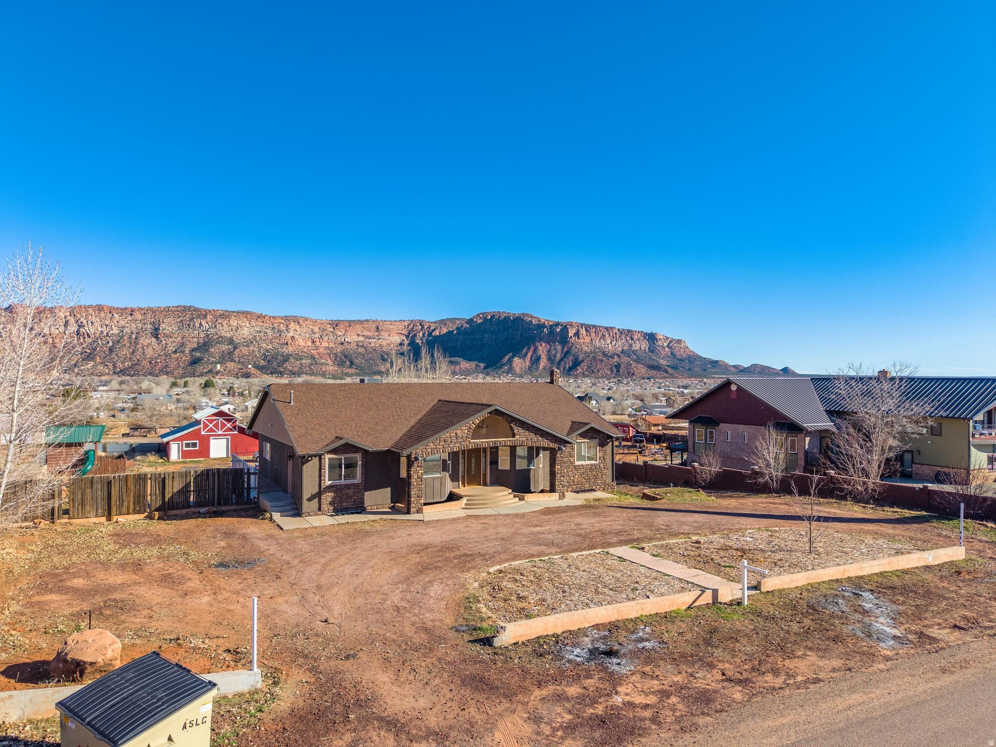 main property photo 79