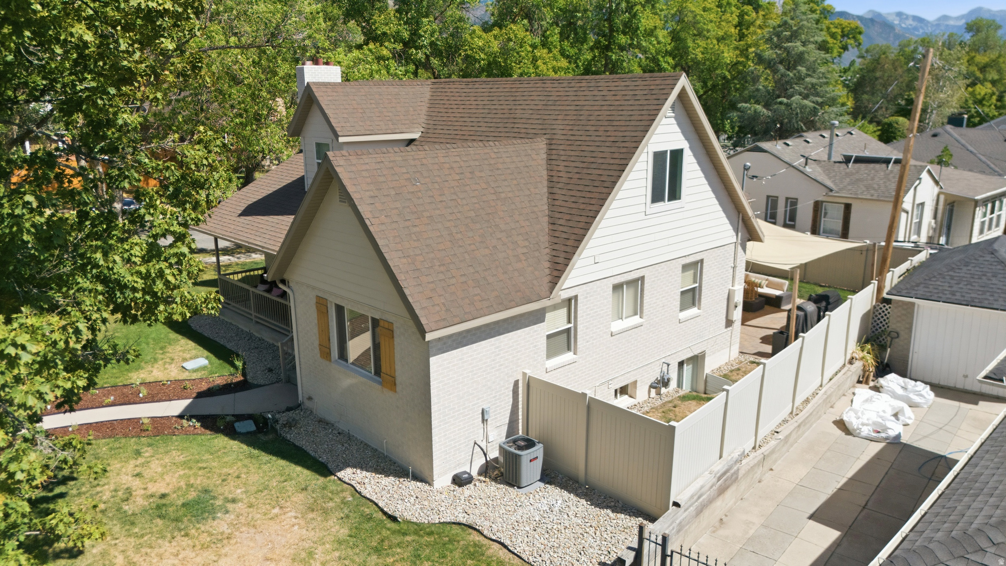 main property photo 62