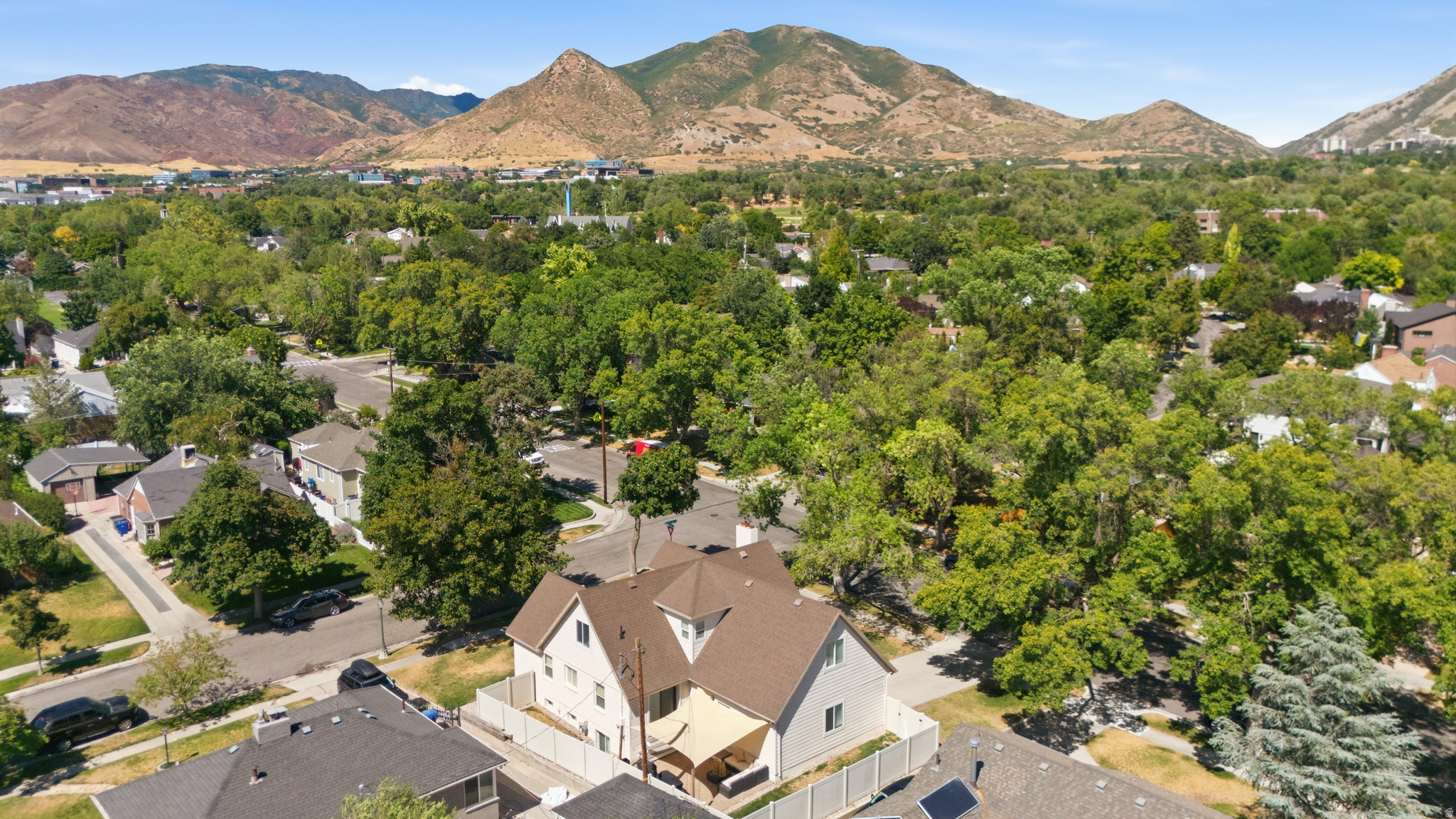 main property photo 66