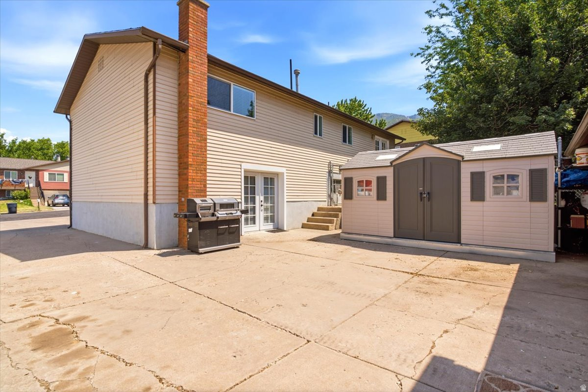 main property photo 21