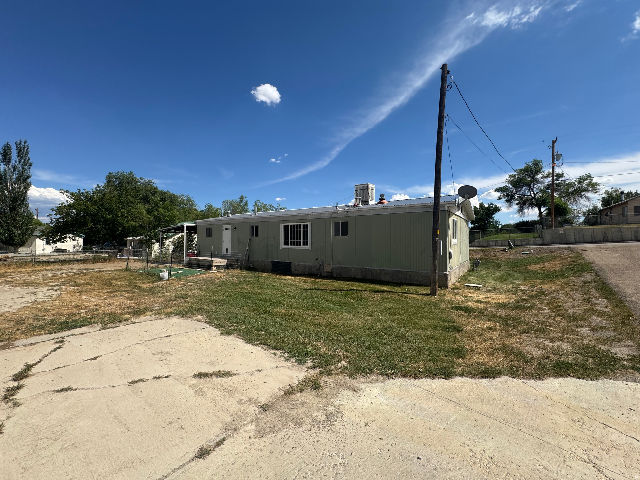 main property photo 45
