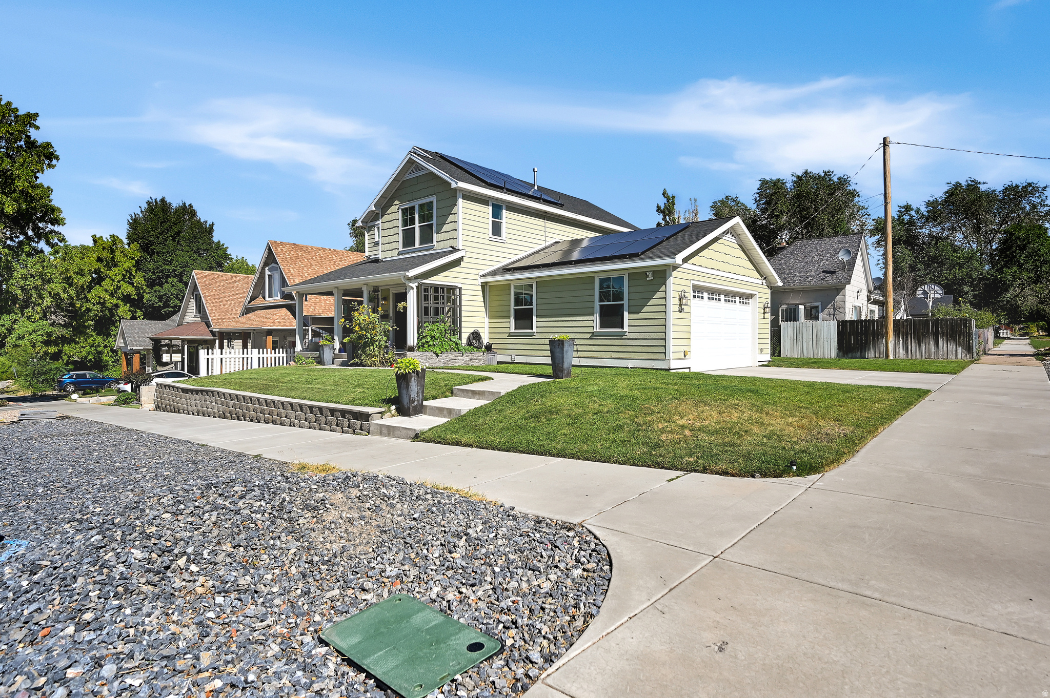 main property photo 45