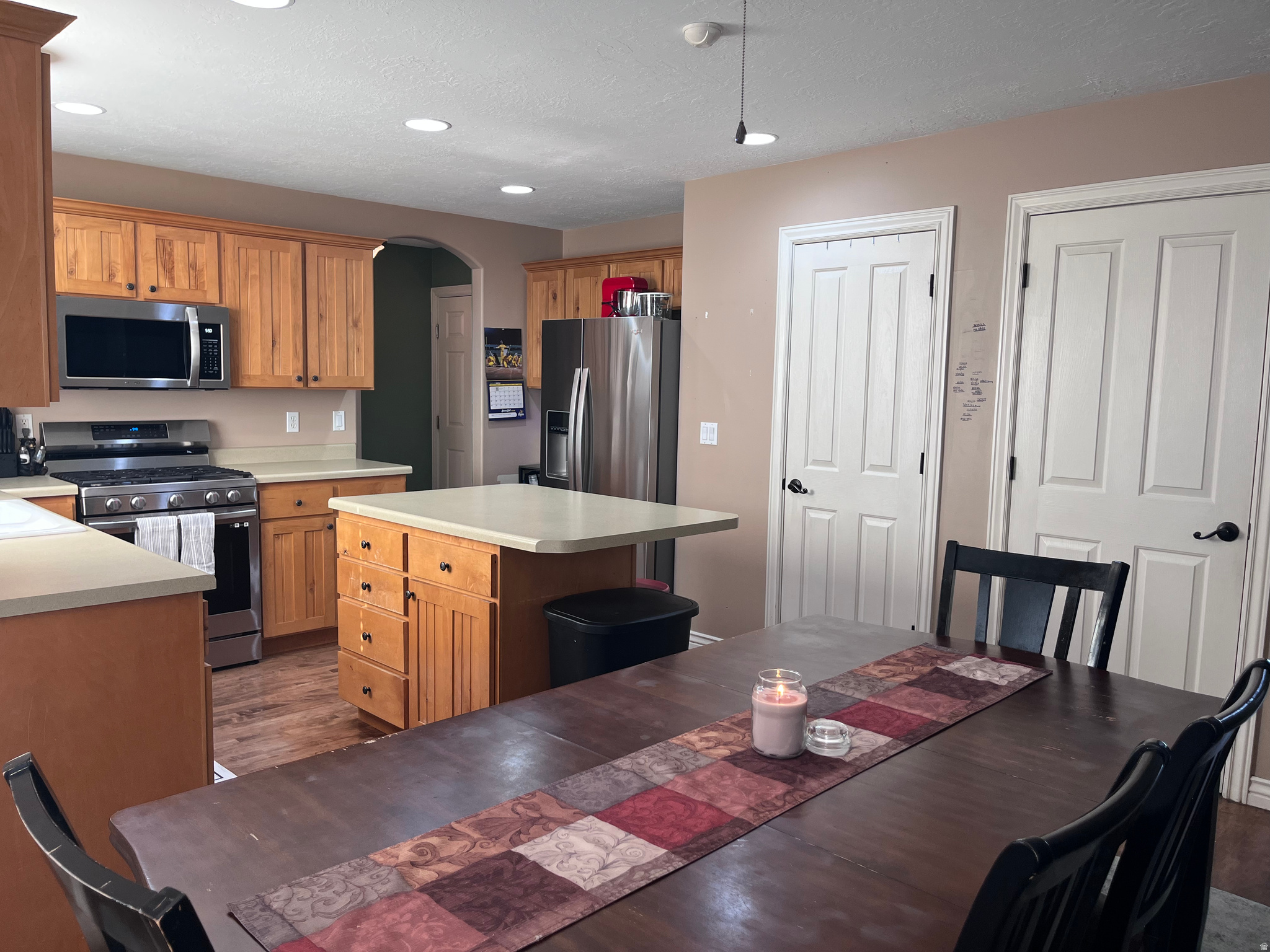 main property photo 11