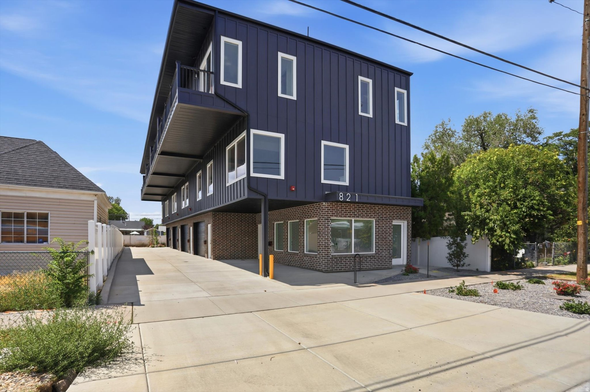 main property photo 158
