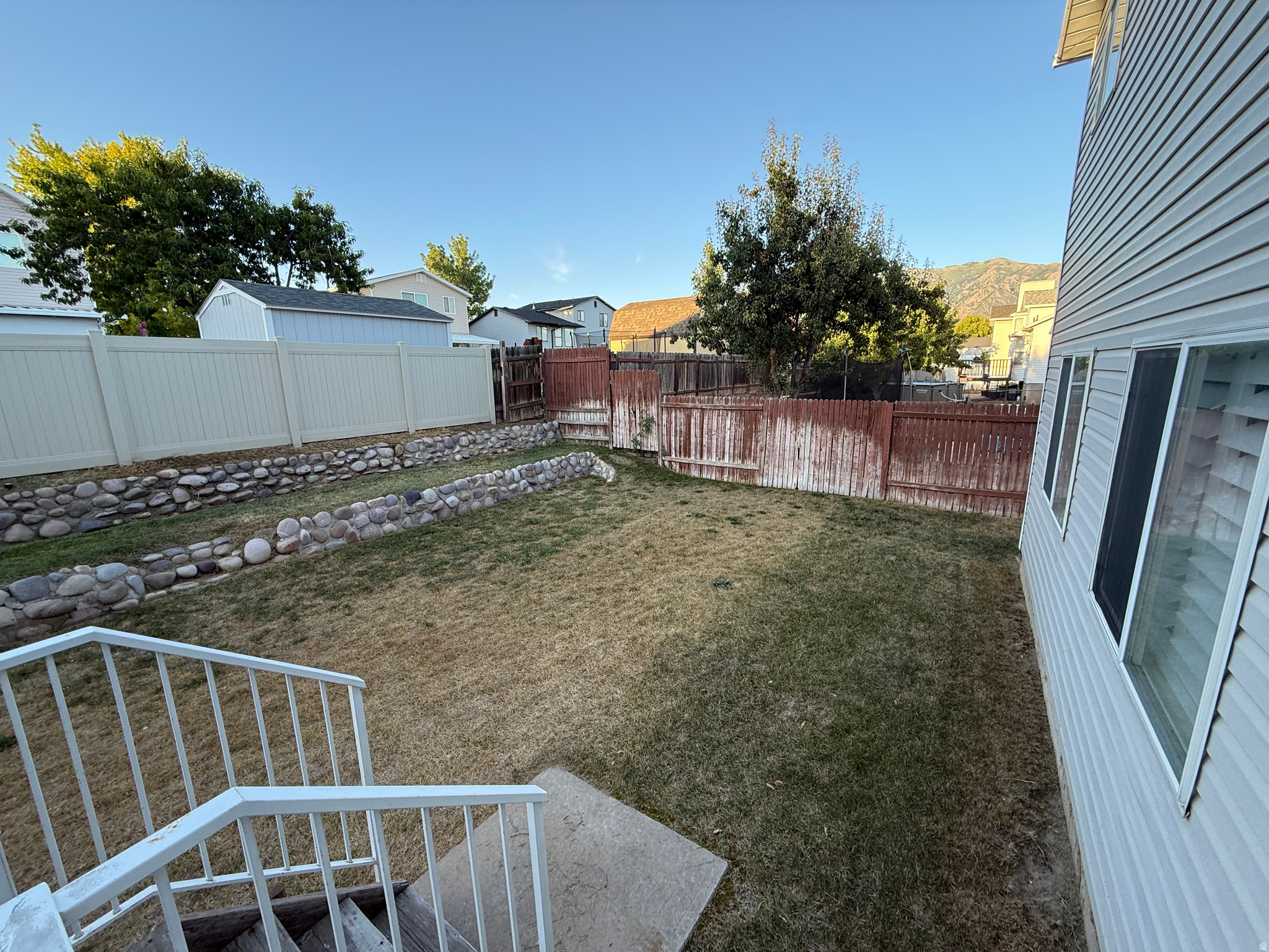 main property photo 20