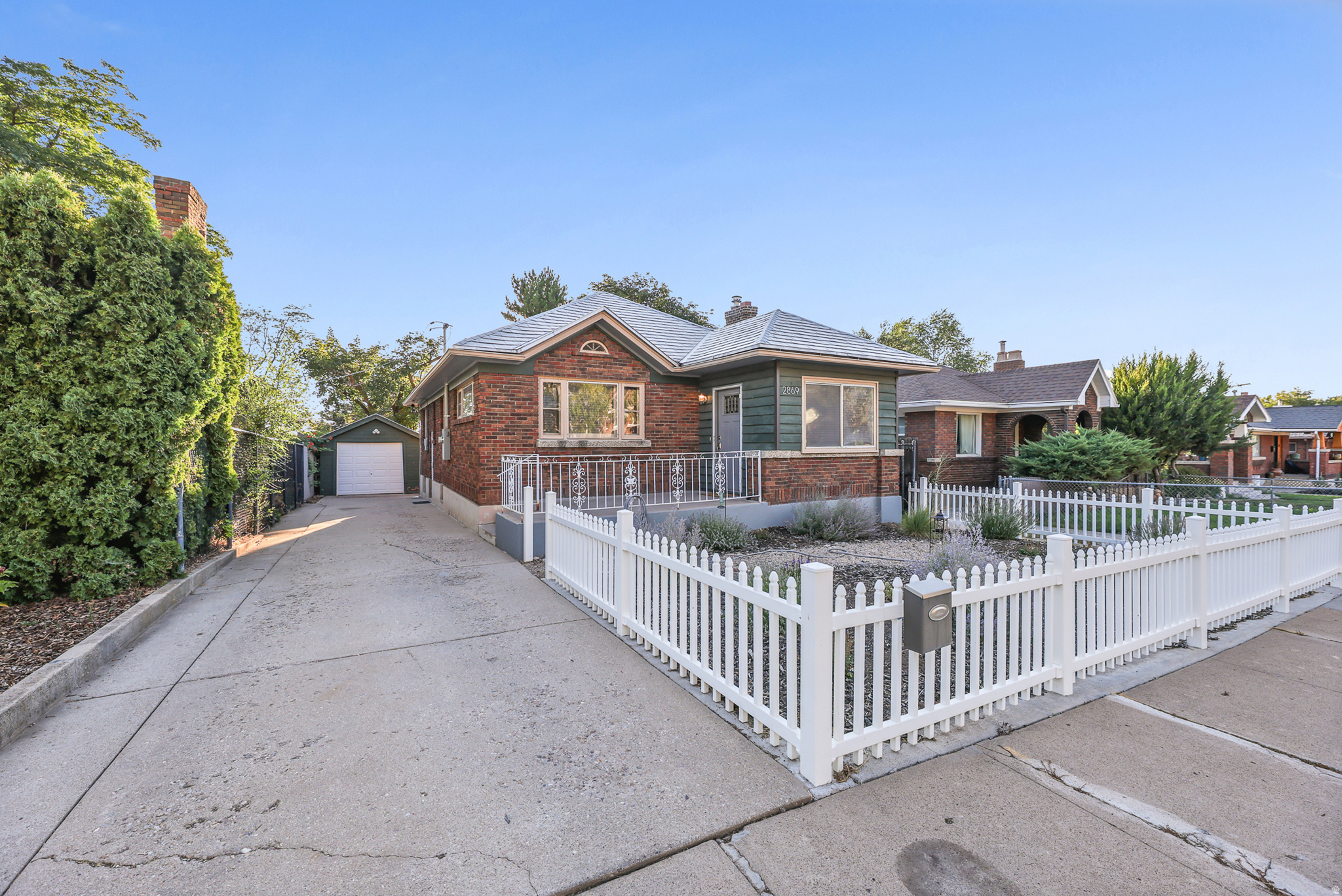 main property photo 35