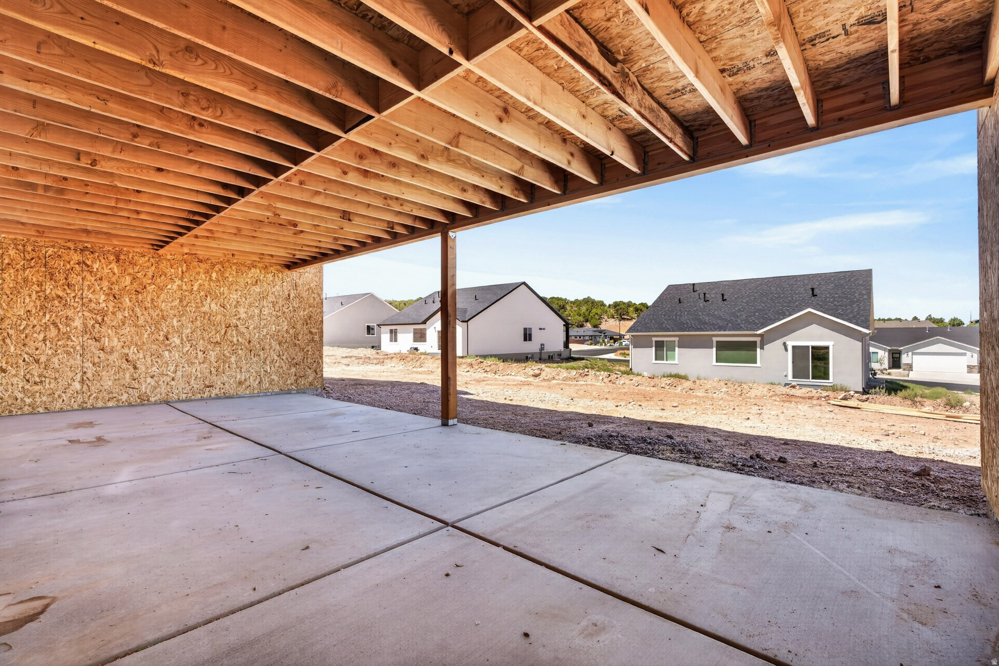 main property photo 76
