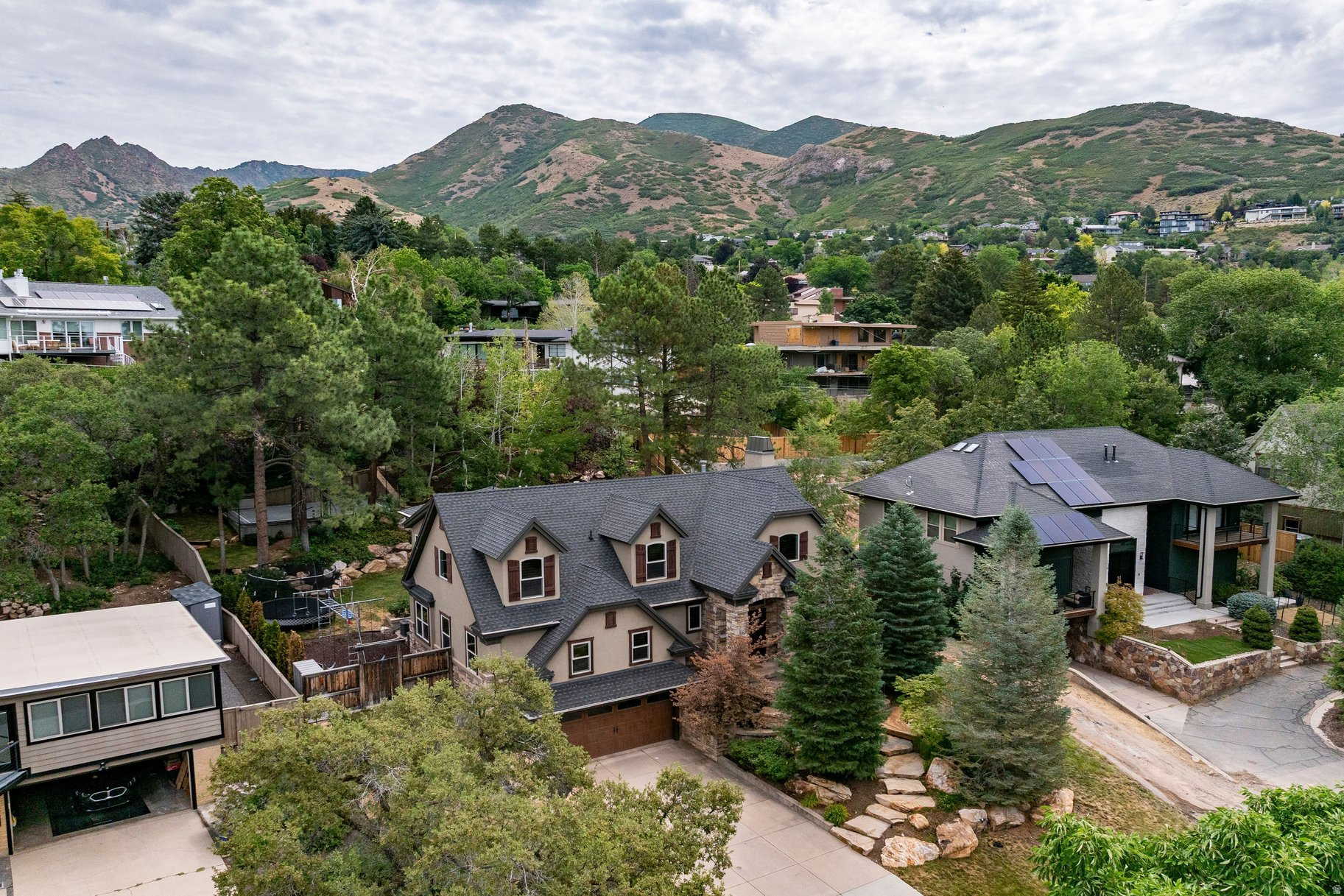 main property photo 49