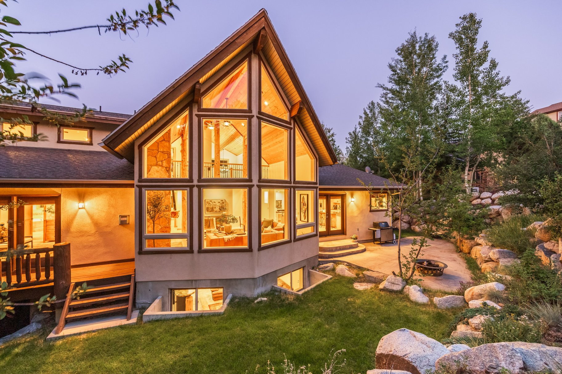 main property photo 50