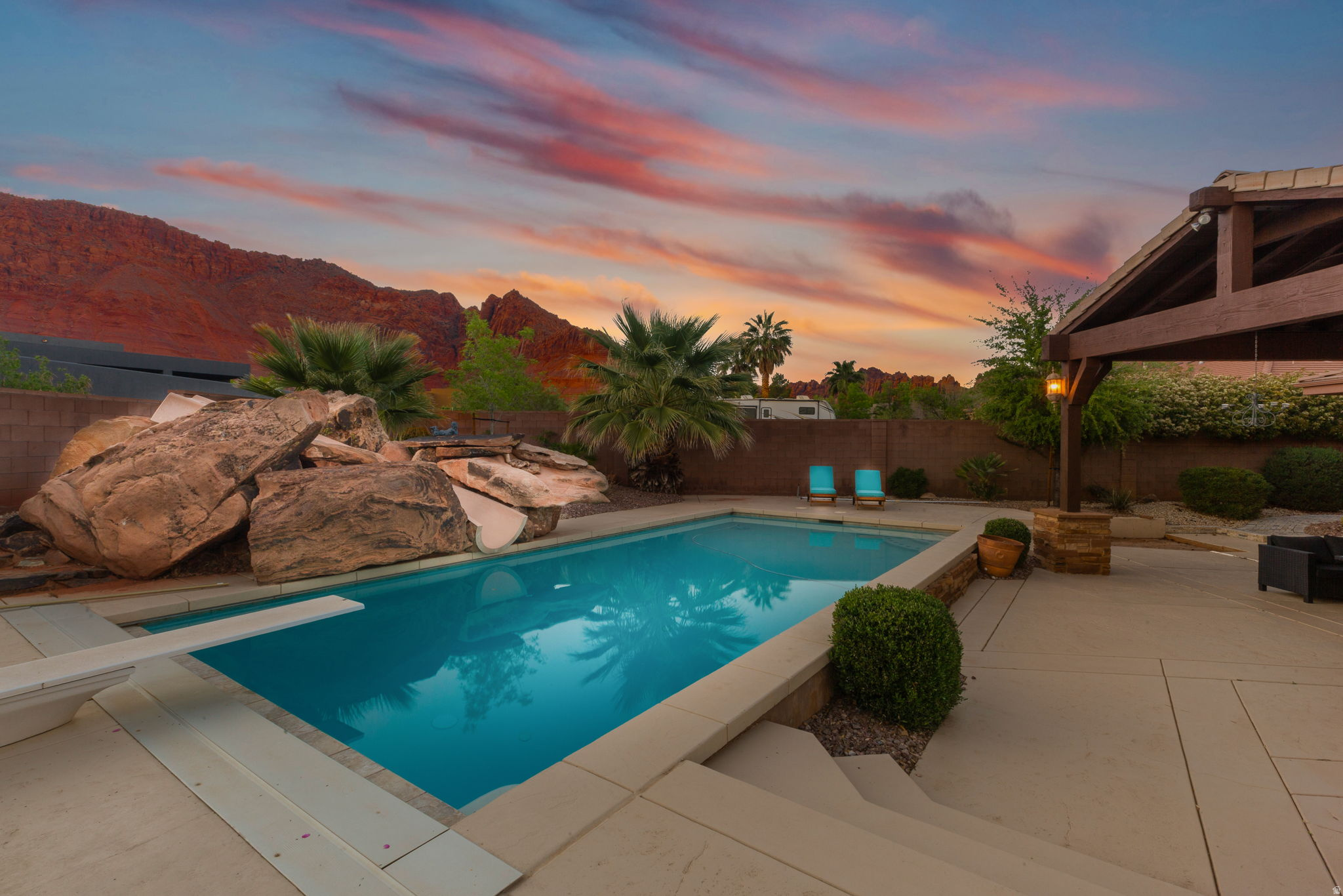 main property photo 51