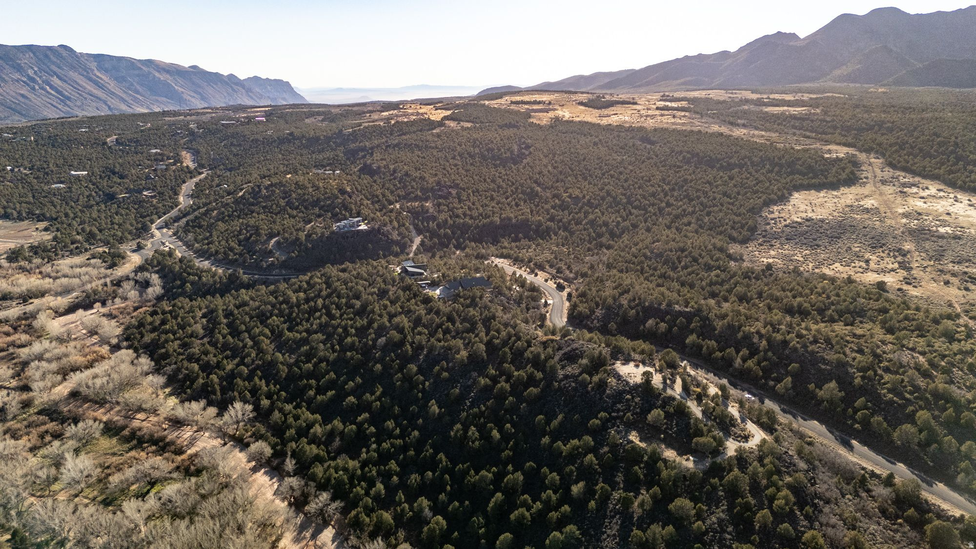 main property photo 19