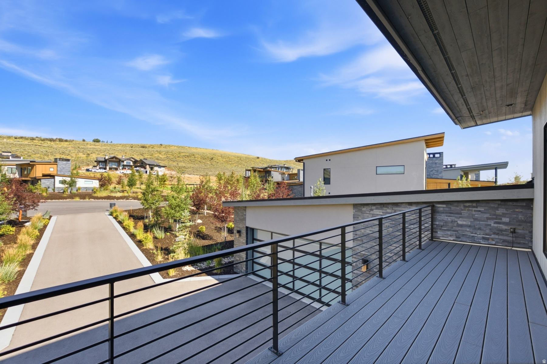 main property photo 38