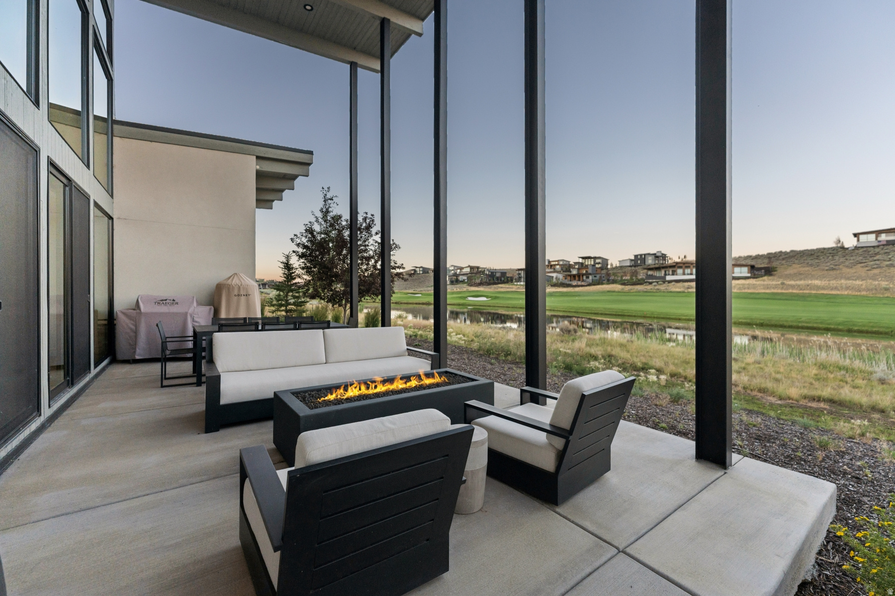 main property photo 51
