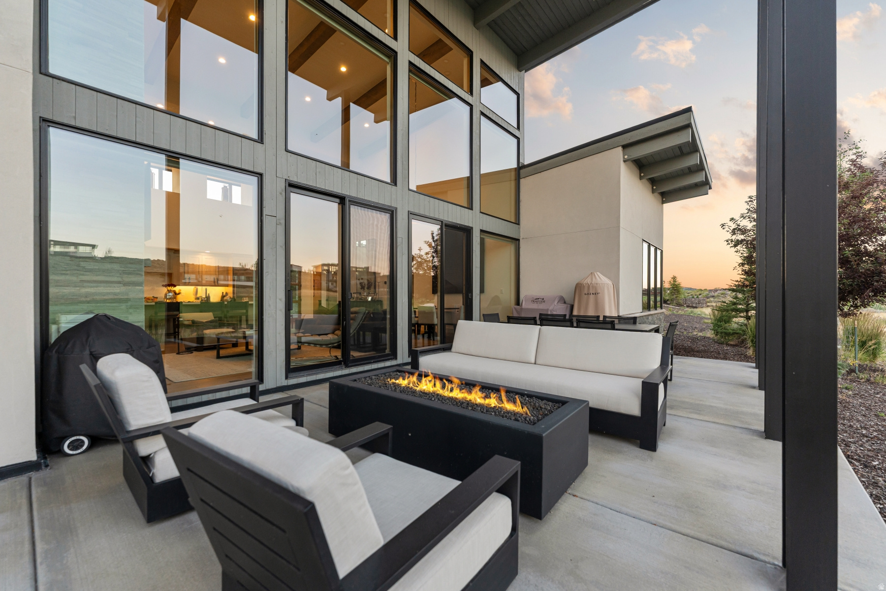 main property photo 57
