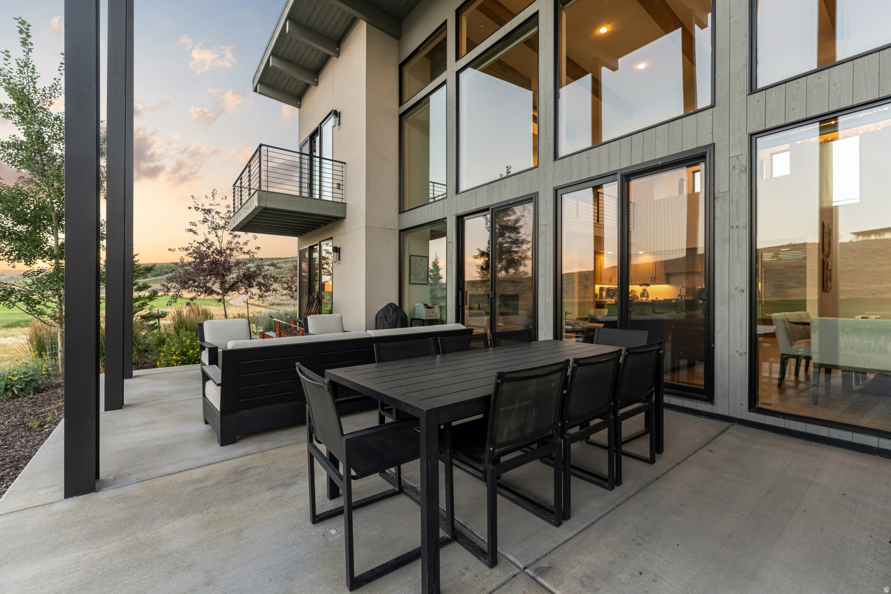 main property photo 58