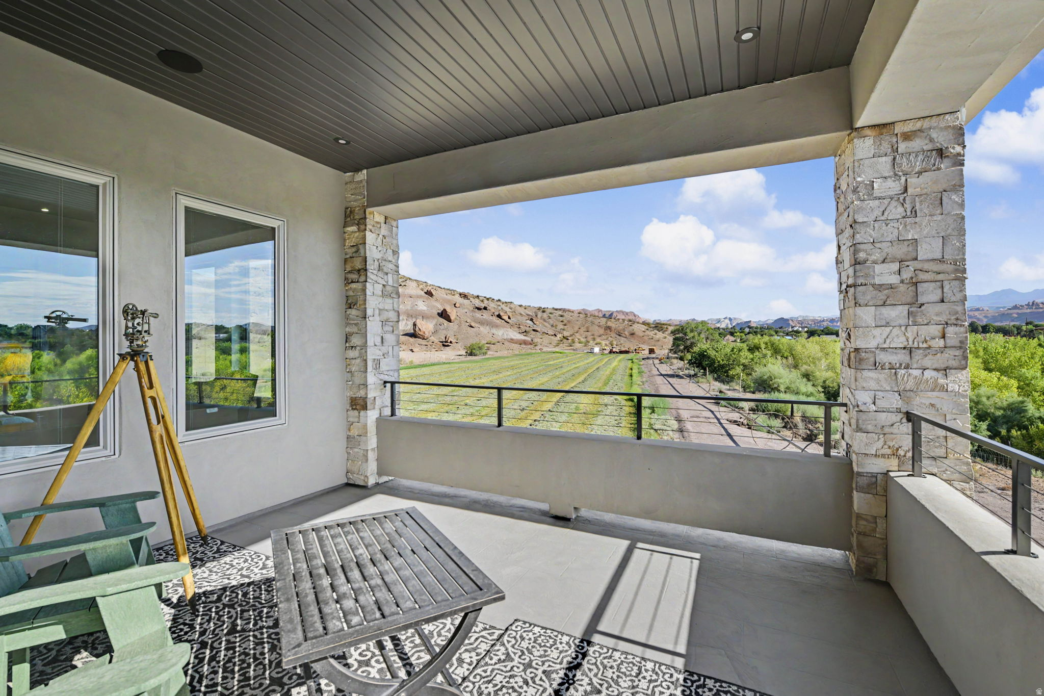 main property photo 49