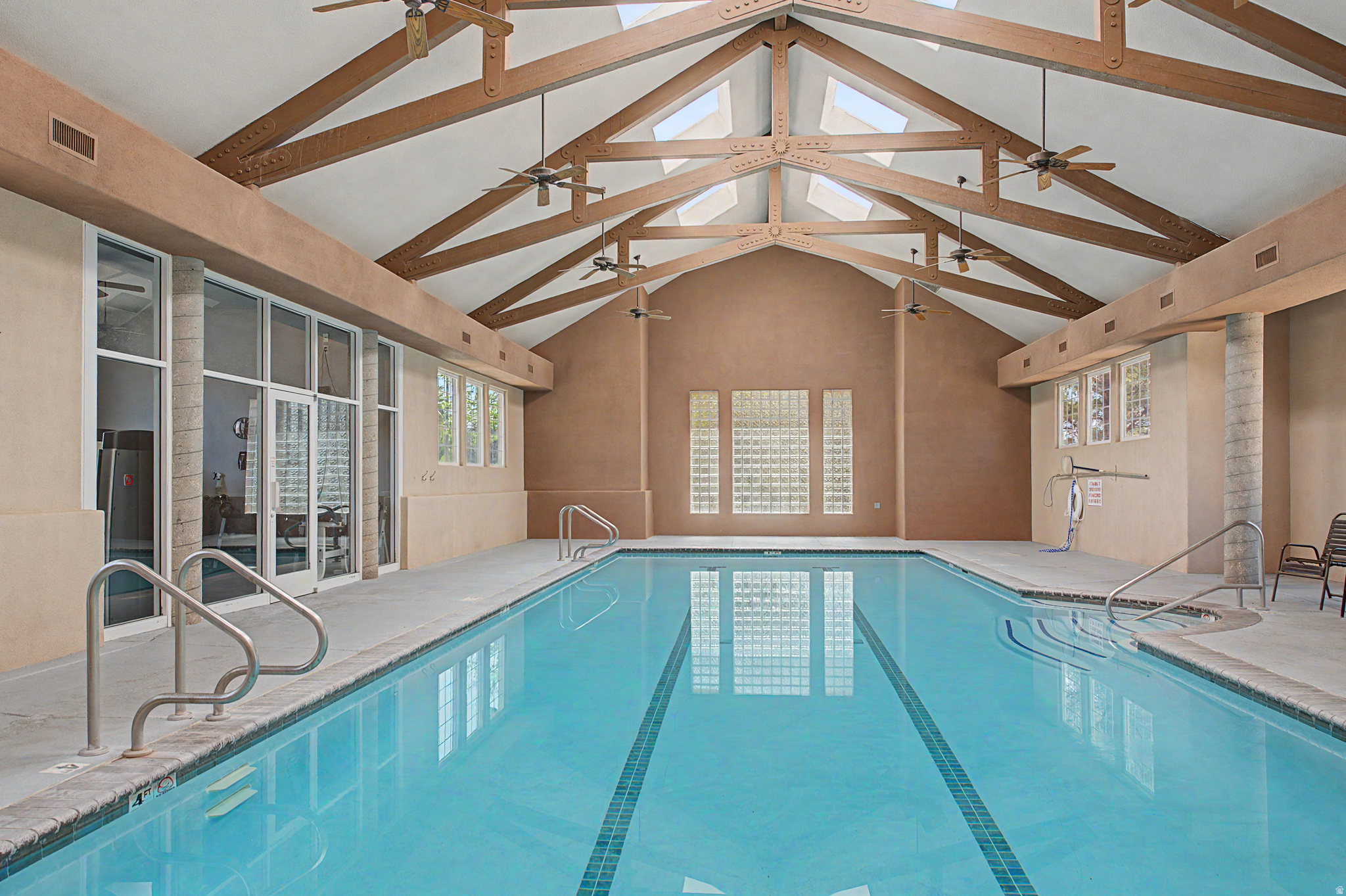 main property photo 79