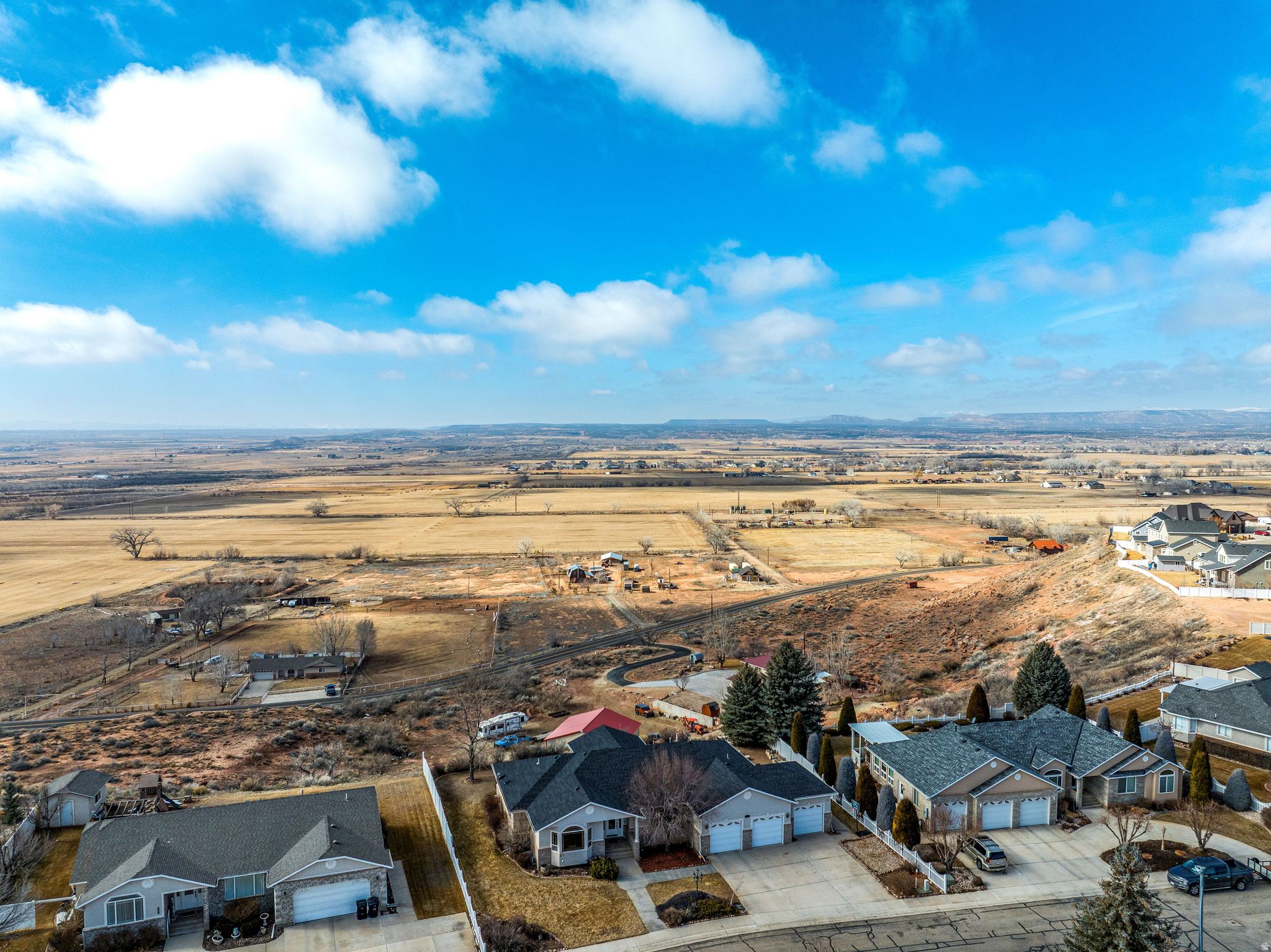 main property photo 50
