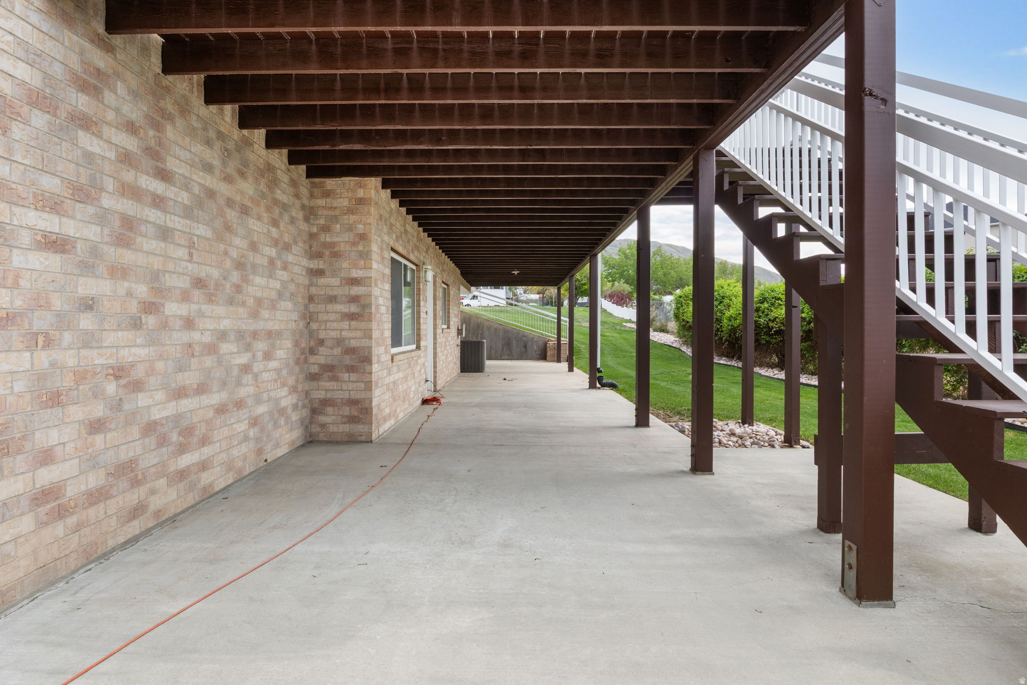 main property photo 51