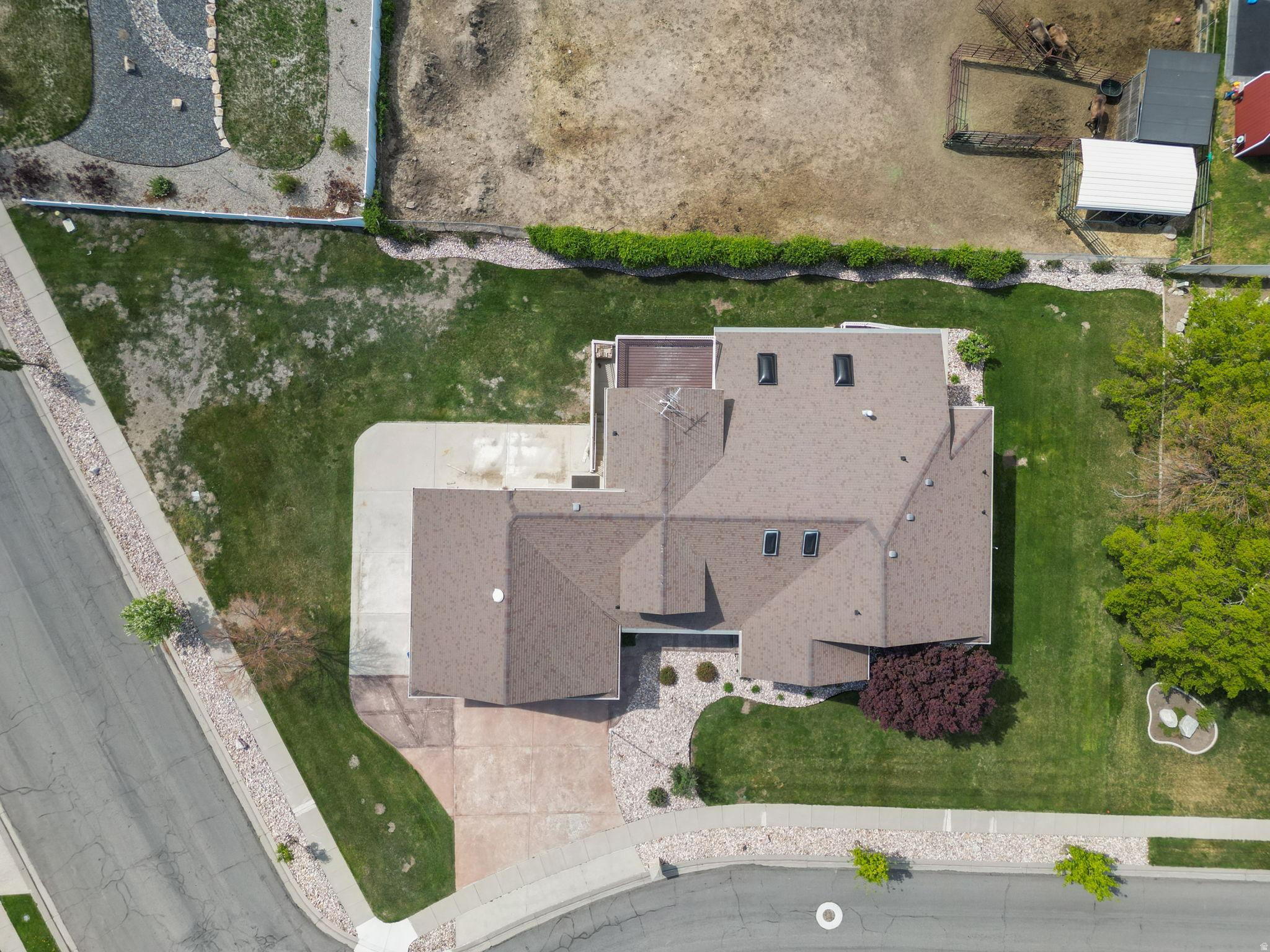 main property photo 52