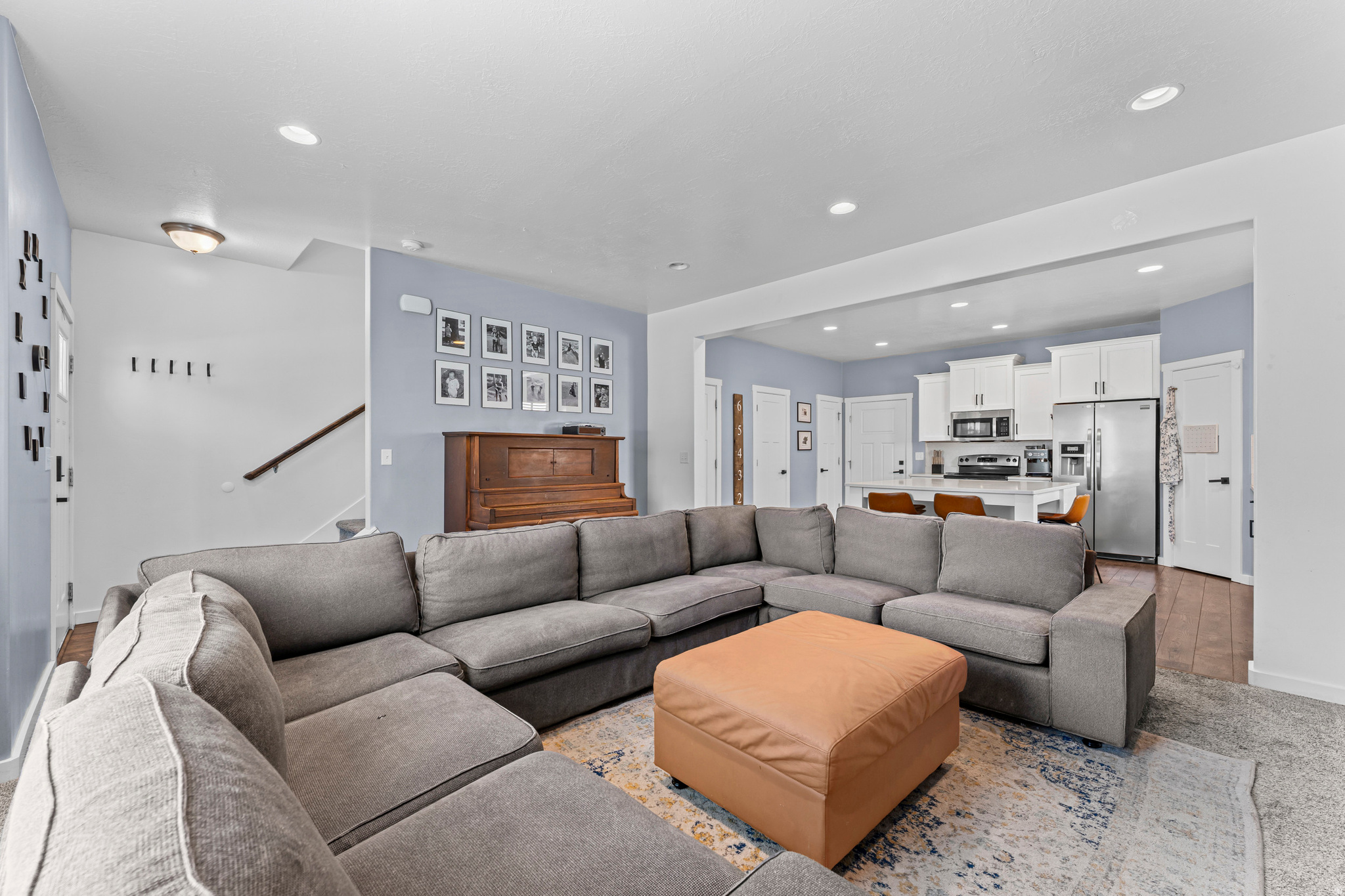 main property photo 7