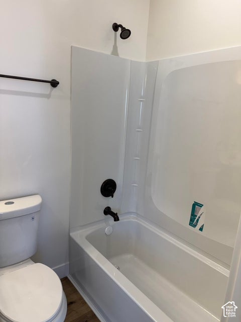 main property photo 18